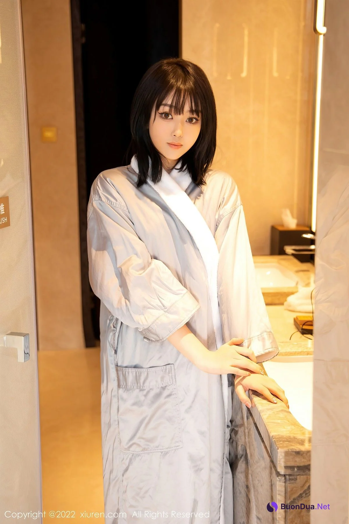 [XiuRen秀人网] No.4664 奶瓶 - Photo 2