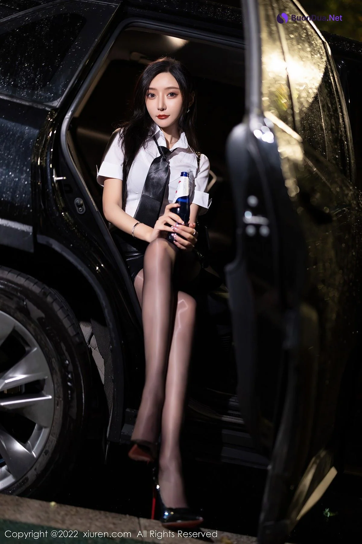 [XiuRen秀人网] No.4879 王馨瑶yanni - รูปภาพ 18