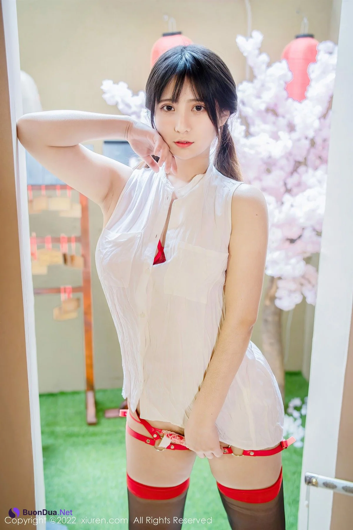 [XiuRen秀人网] No.4930 久久Aimee - รูปภาพ 9