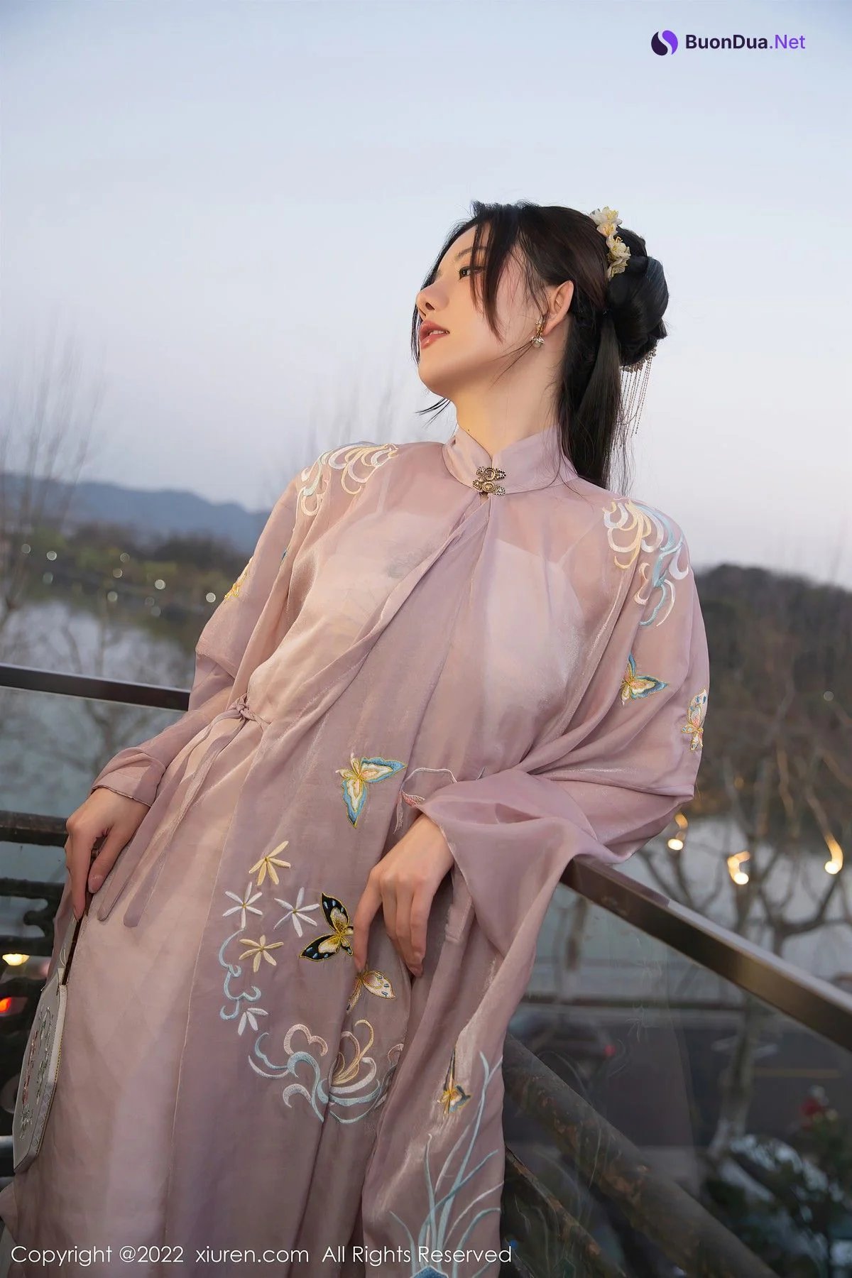 [XiuRen秀人网] No.4945 就是阿朱啊 - Photo 2