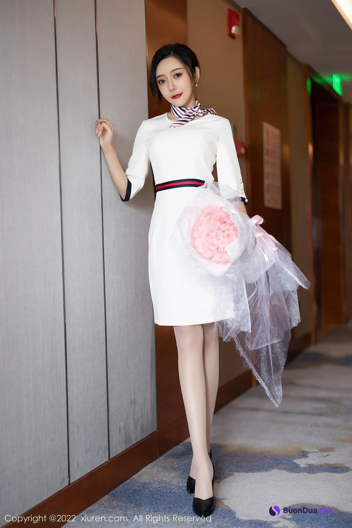 [XiuRen秀人网] No.4963 王馨瑶yanni - Photo 5