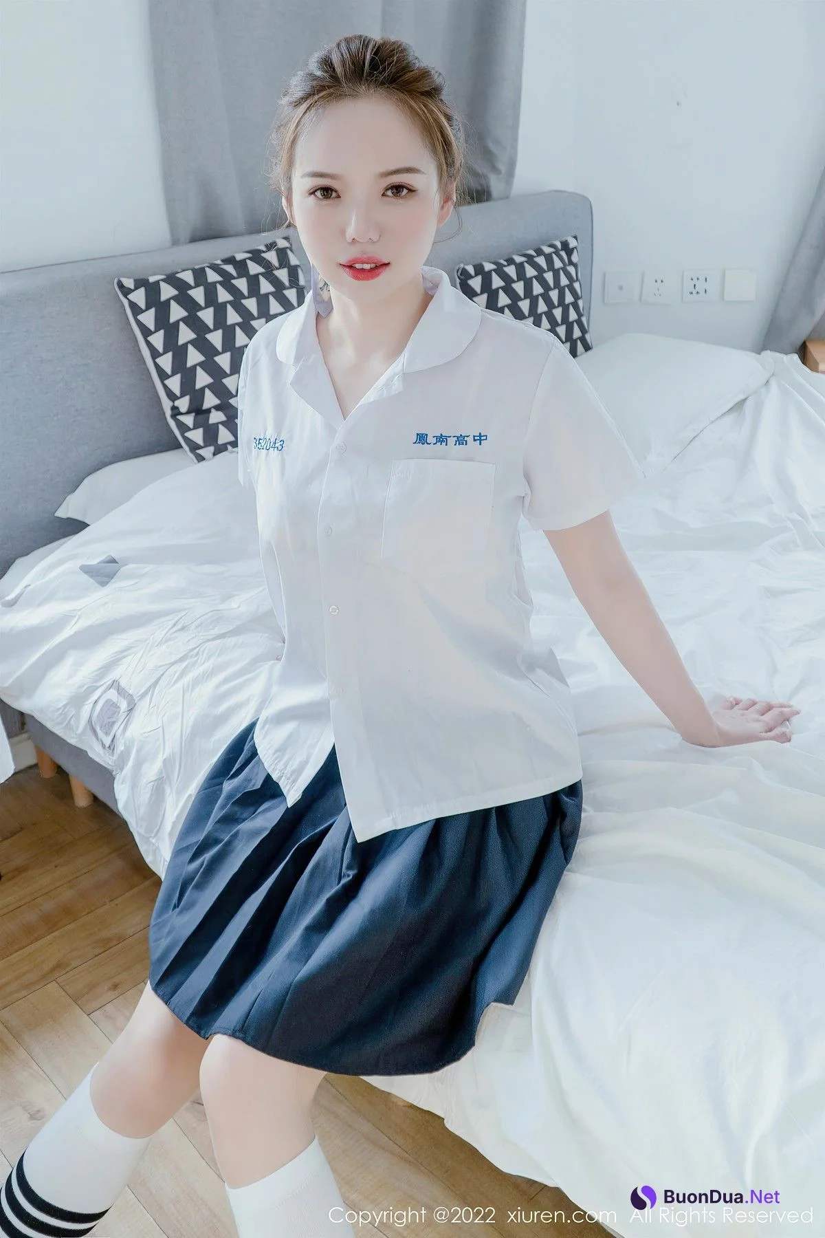 [XiuRen秀人网] No.4981 大美媚京 - Photo 2