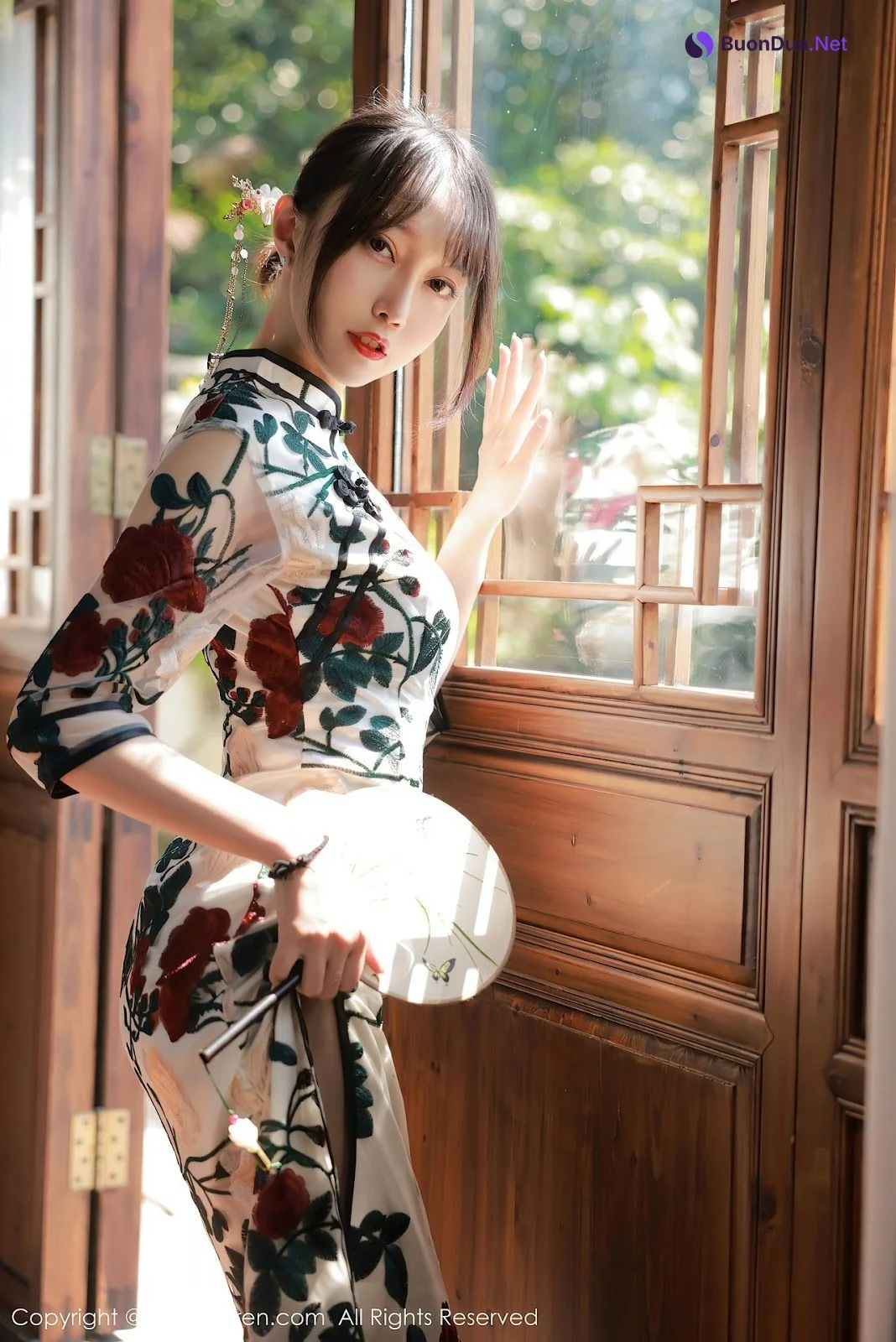 [XiuRen秀人网] No.5199 玥儿玥er - Photo 11