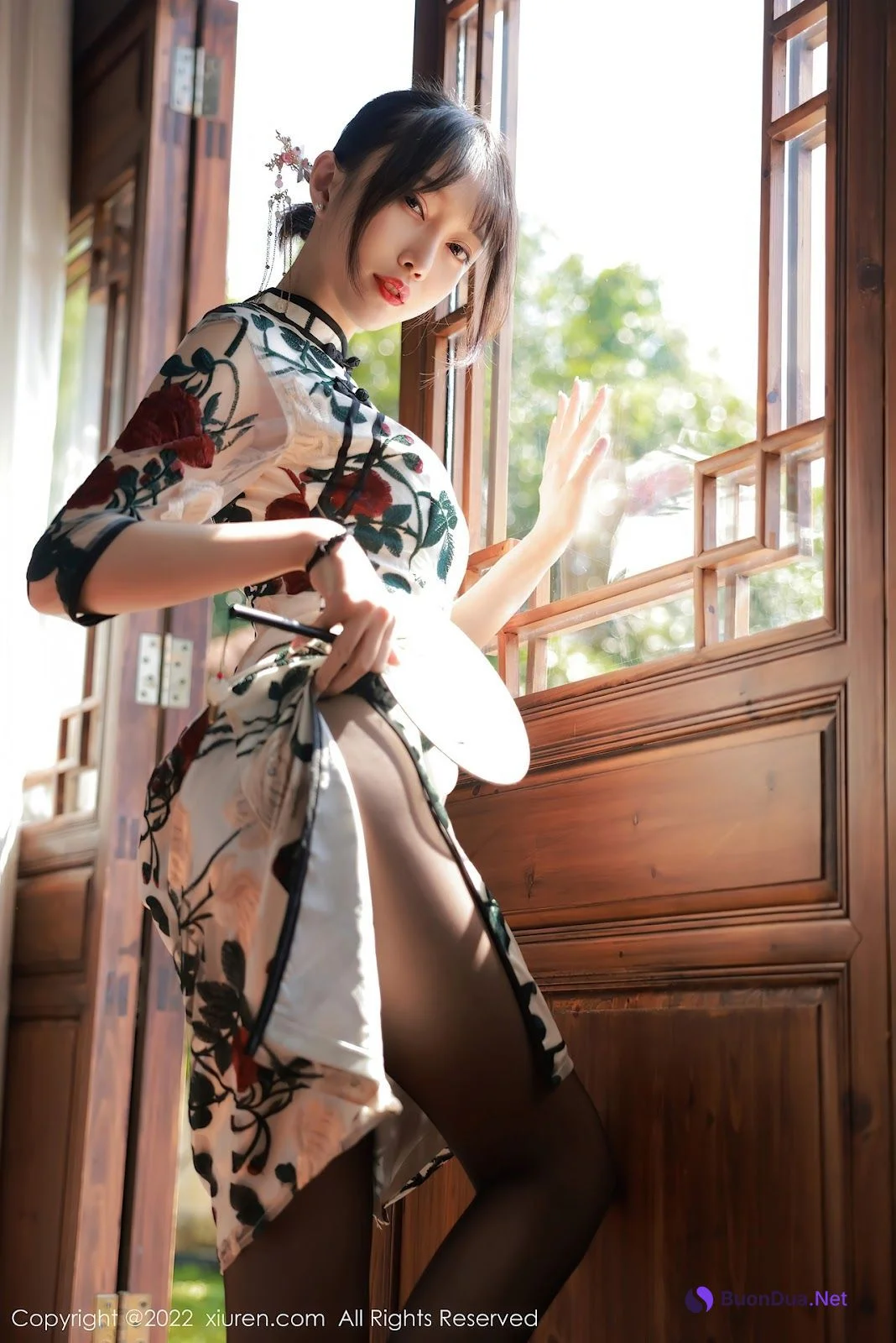 [XiuRen秀人网] No.5199 玥儿玥er - Photo 16