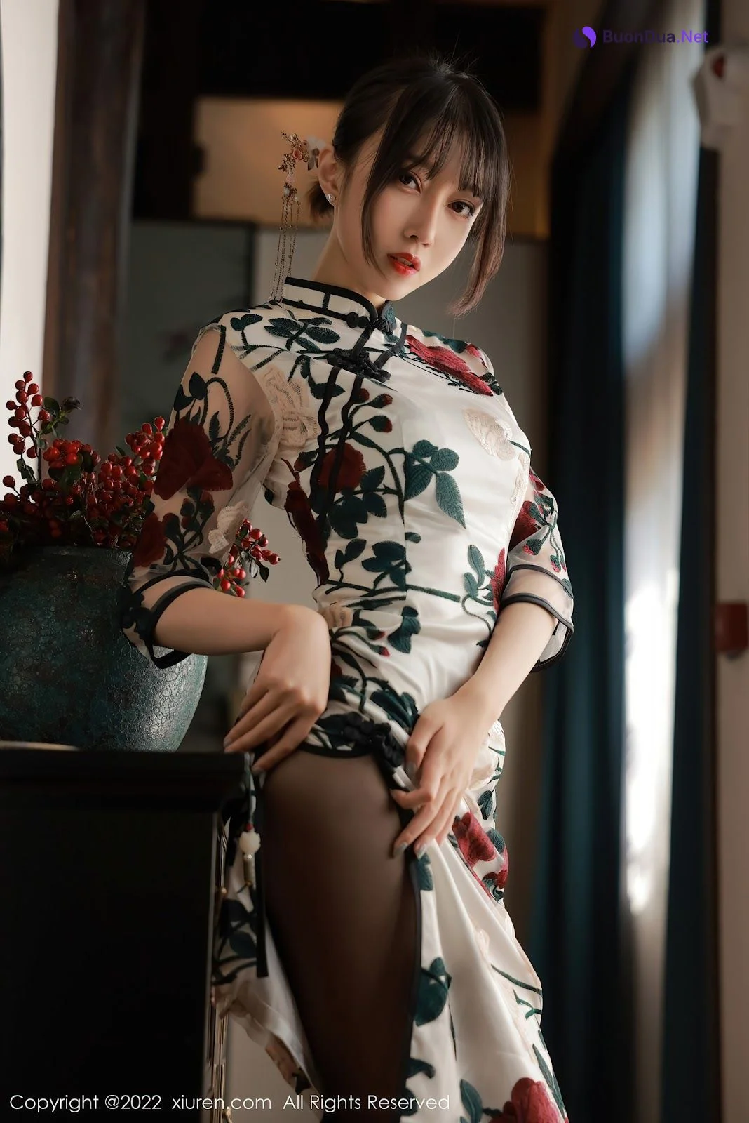 [XiuRen秀人网] No.5199 玥儿玥er - Photo 2