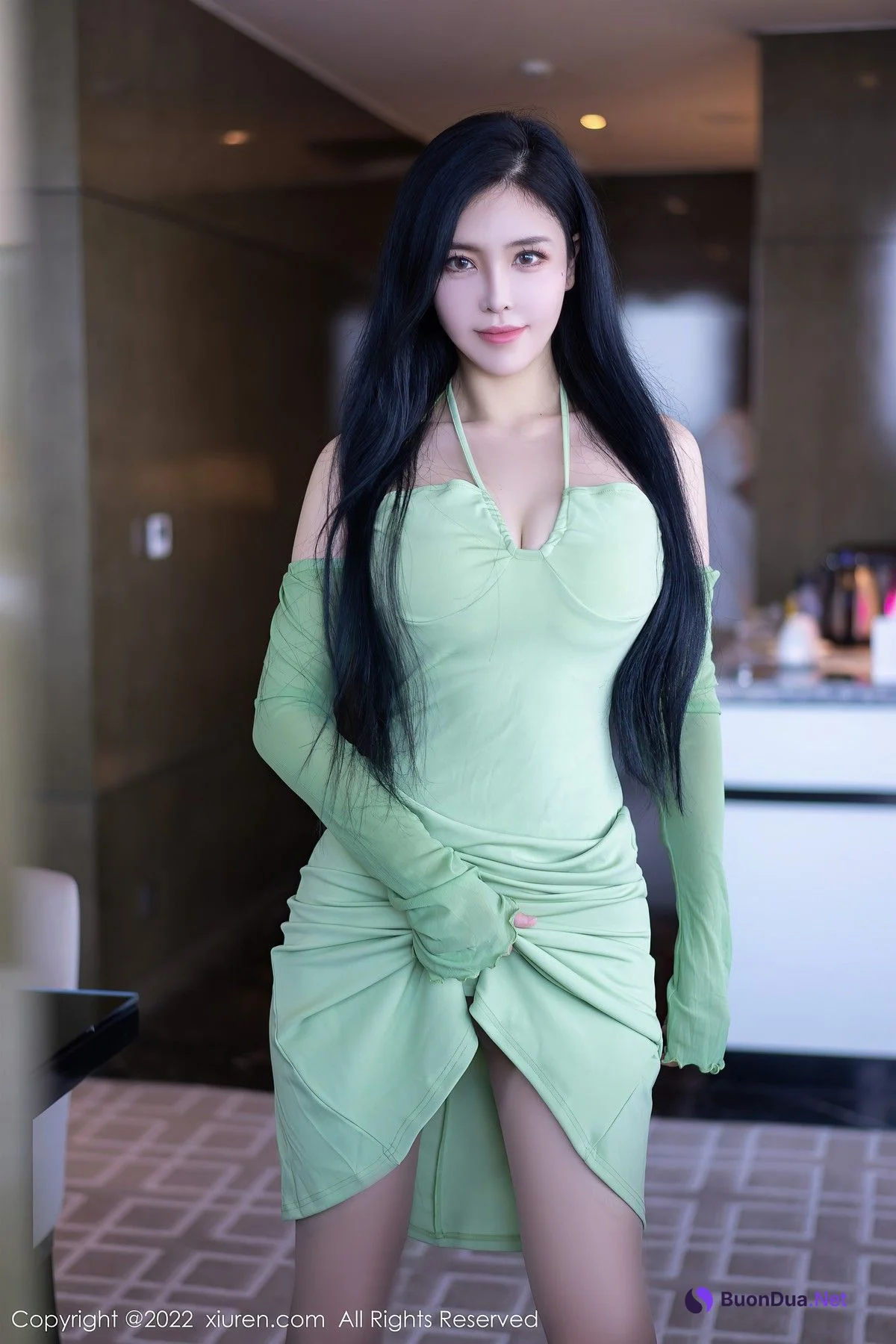 [XiuRen秀人网] No.5357 LiuYuEr刘钰儿 - รูปภาพ 5