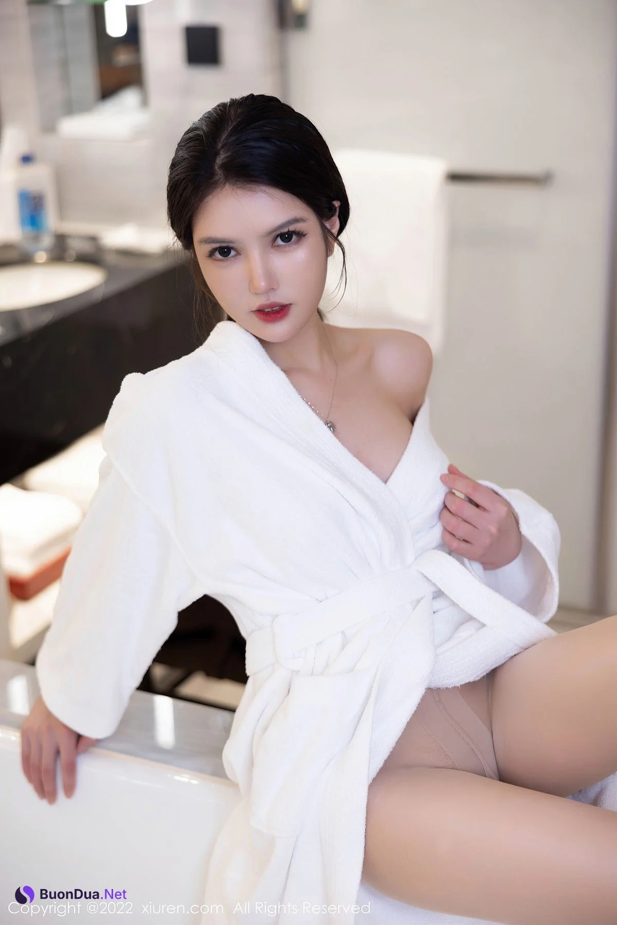 [XiuRen秀人网] No.5522 媛媛酱belle - รูปภาพ 7
