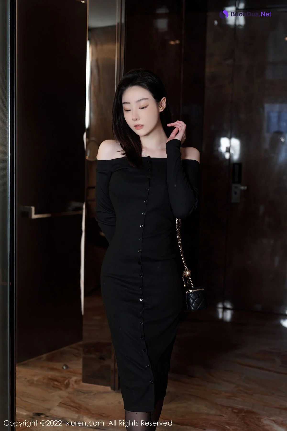 [XiuRen秀人网] No.5529 是小逗逗 - Photo 9