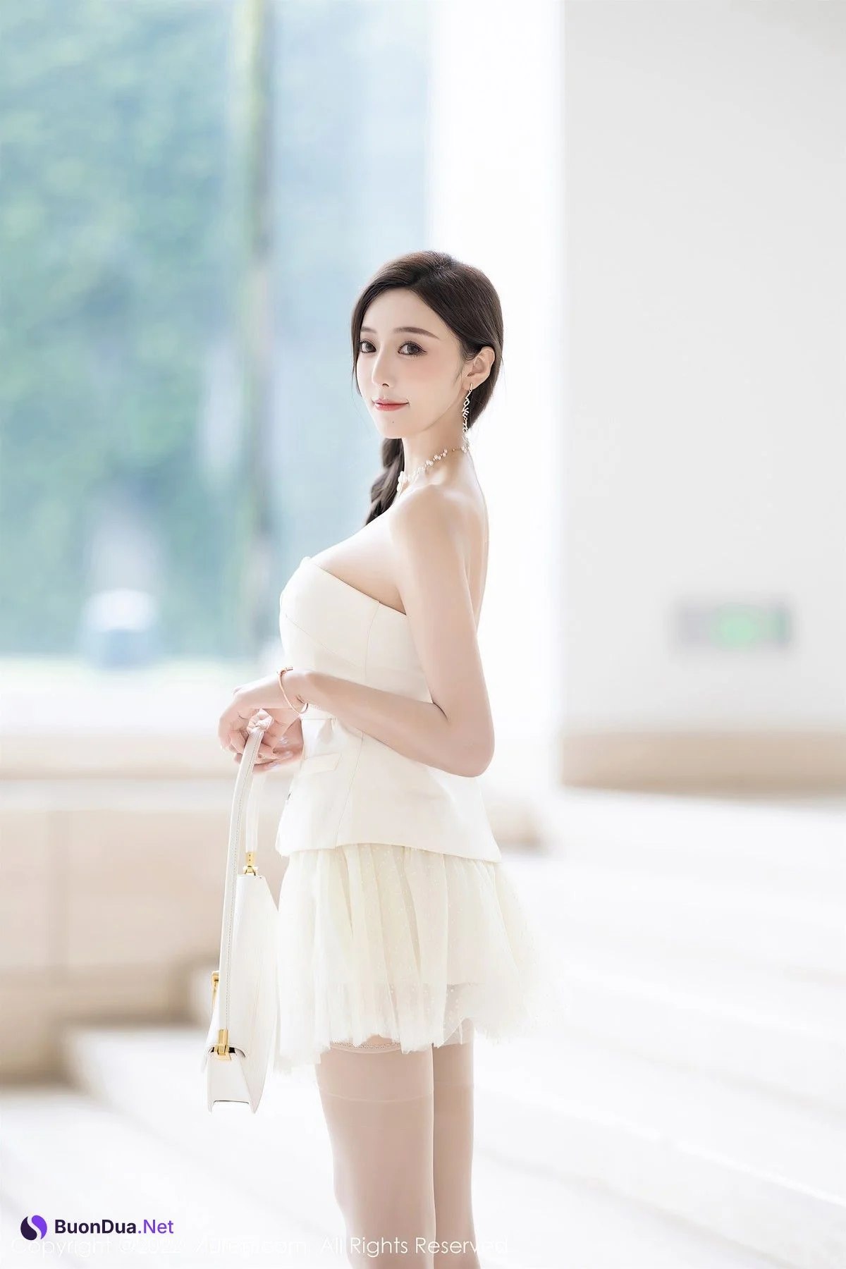 [XiuRen秀人网] No.5539 王馨瑶yanni - รูปภาพ 3