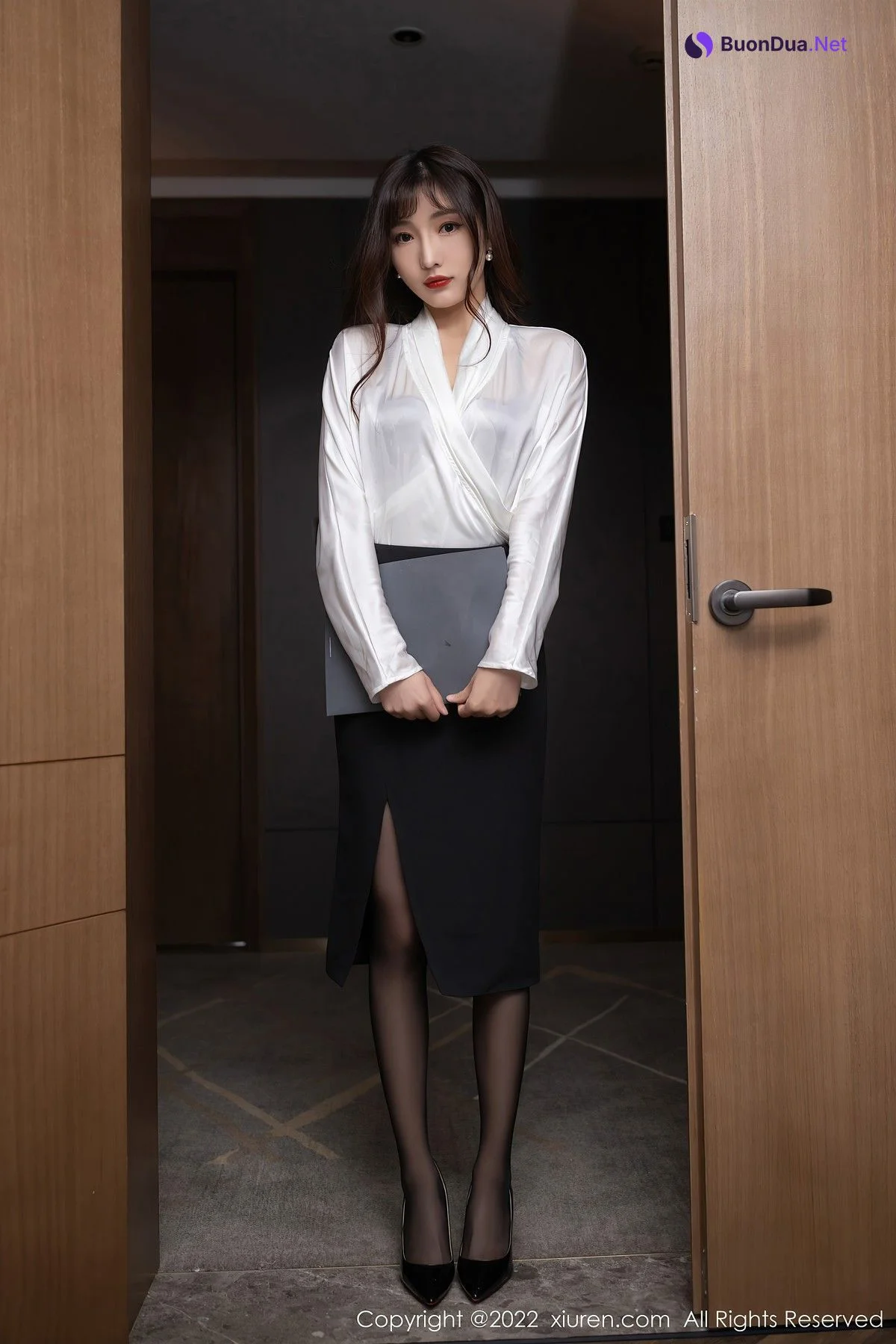 [XiuRen秀人网] No.5564 陆萱萱LuXuanXuan - Photo 3