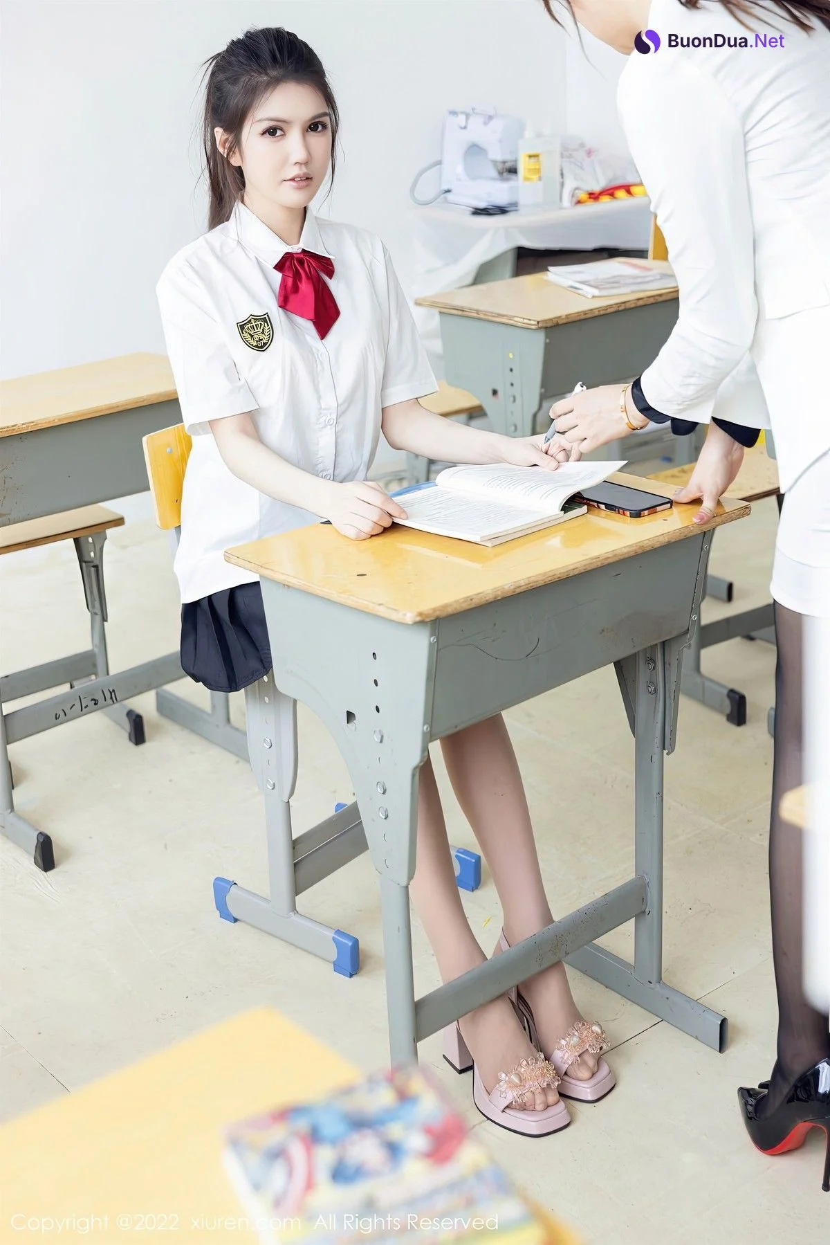 [XiuRen秀人网] No.5762 媛媛酱belle - รูปภาพ 14