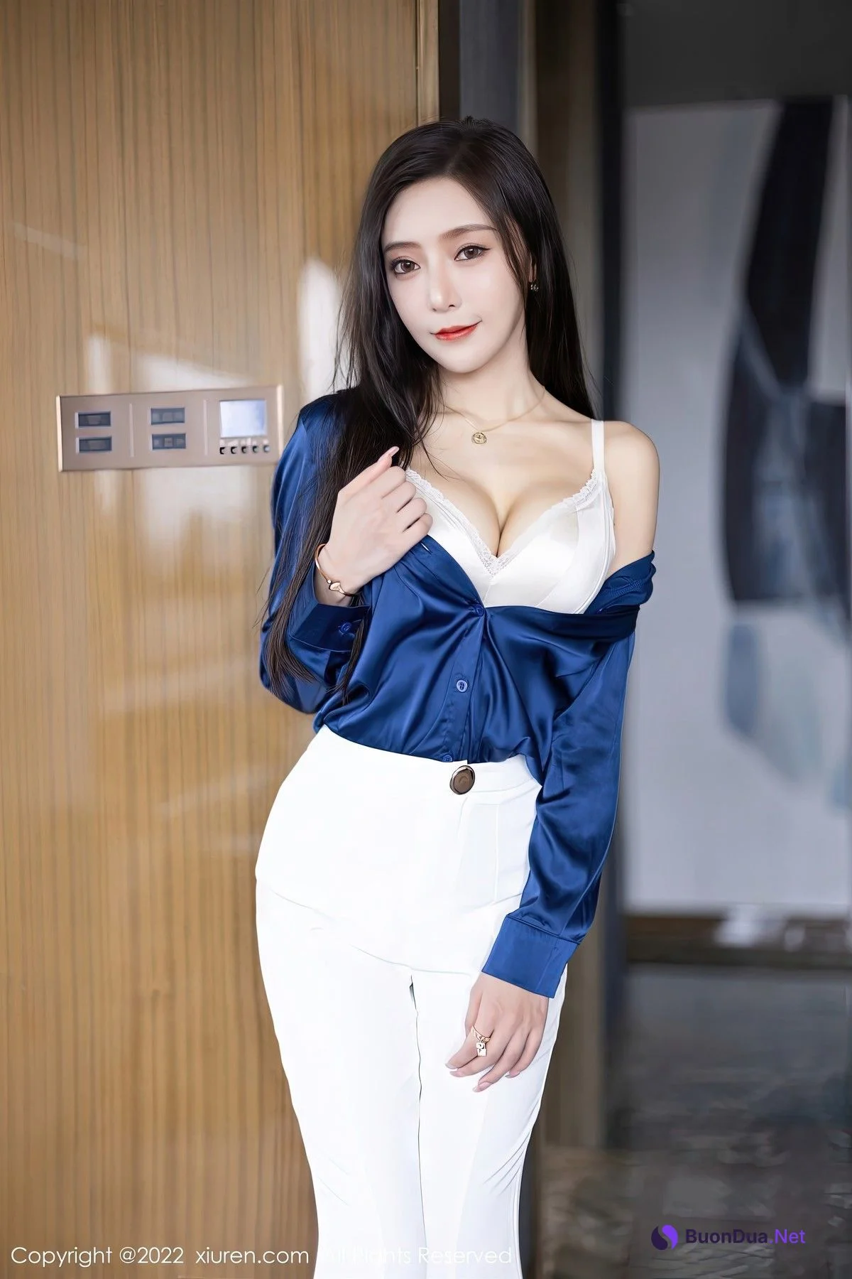 [XiuRen秀人网] No.5790 王馨瑶yanni - Photo 4