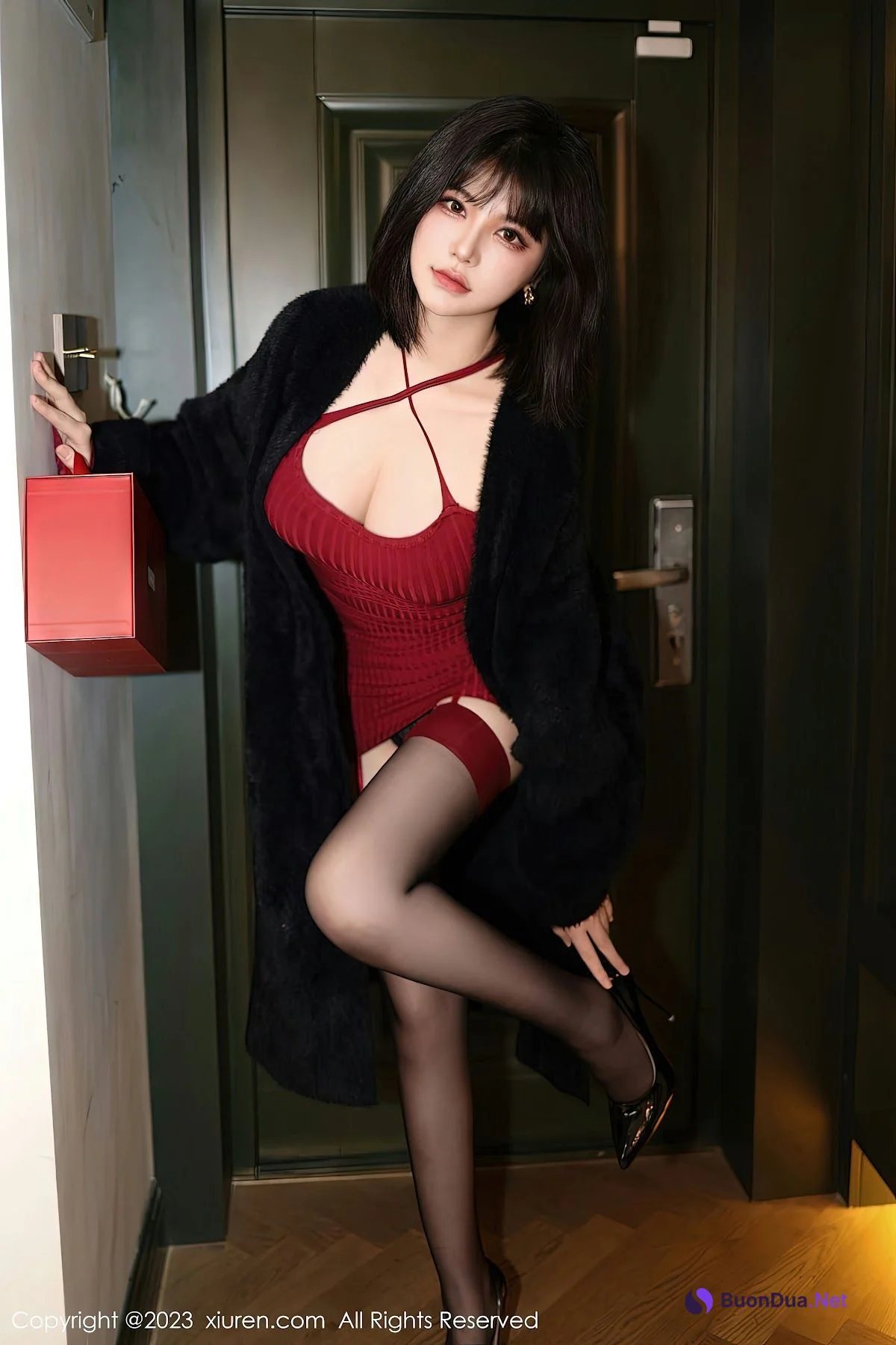 XIUREN No.6144 桃桃子 - Photo 4