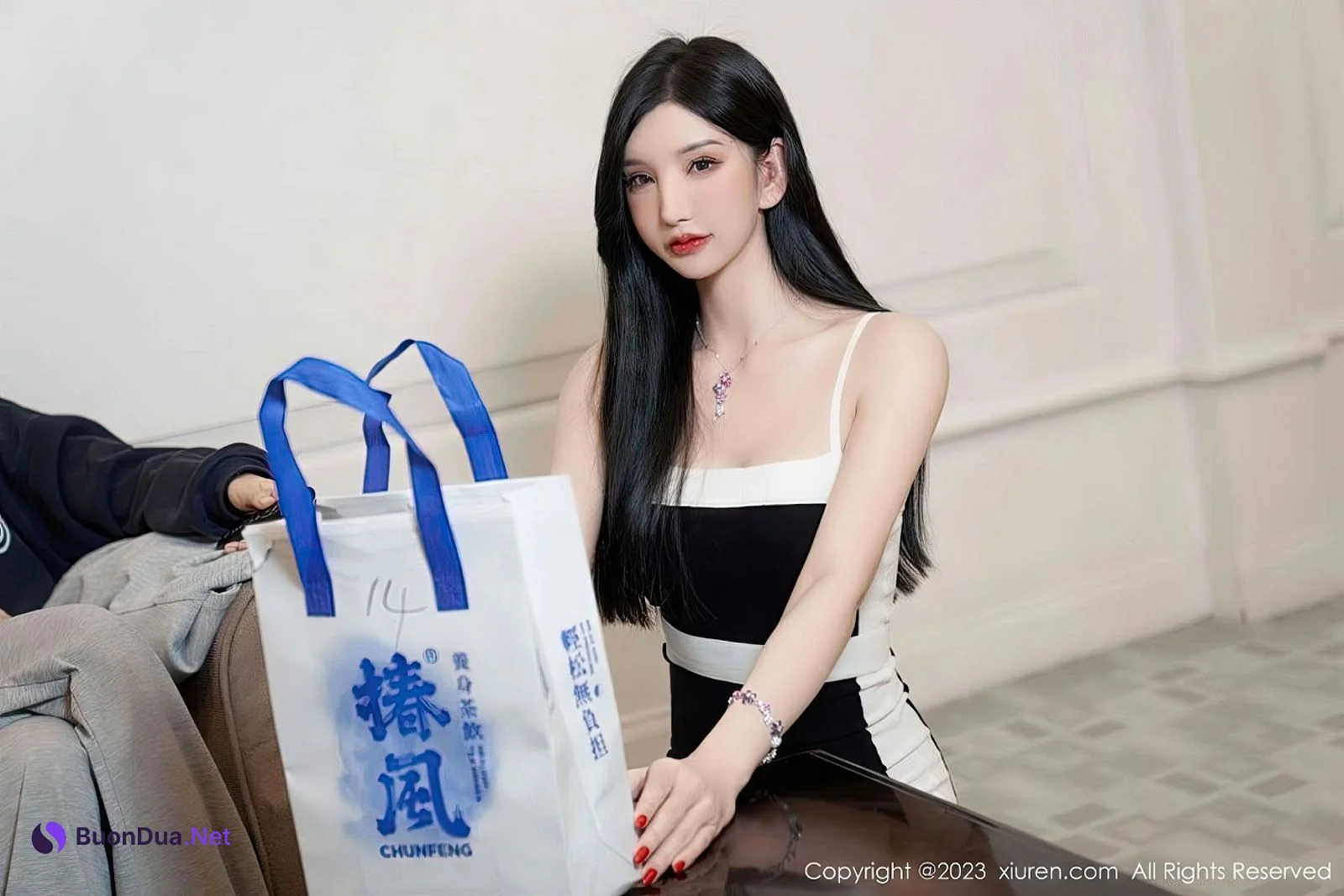 XIUREN No.6323 Zhou Yuxi (周于希Sally) - Photo 10