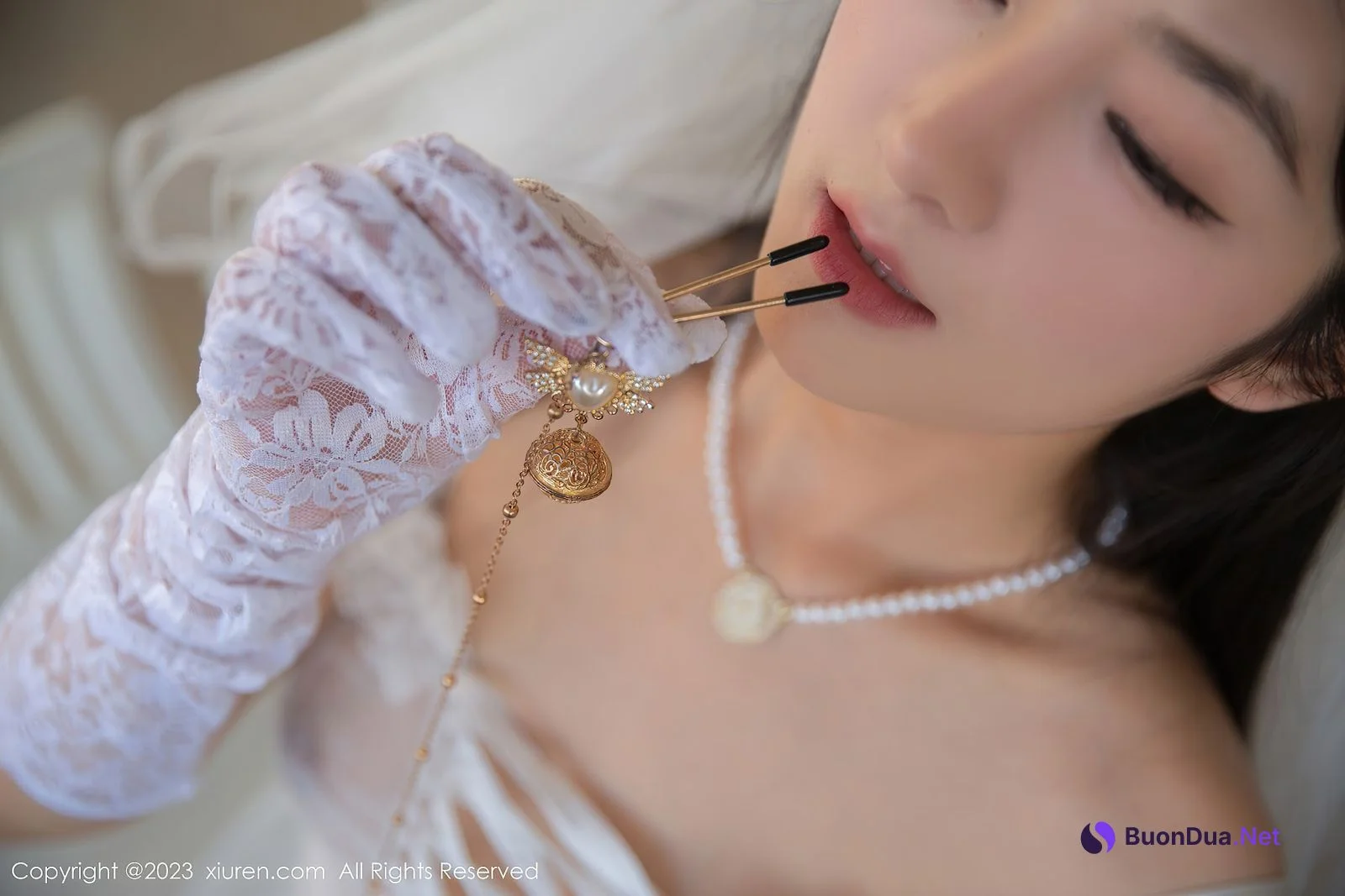 XIUREN No.6994 谭小灵 - รูปภาพ 12