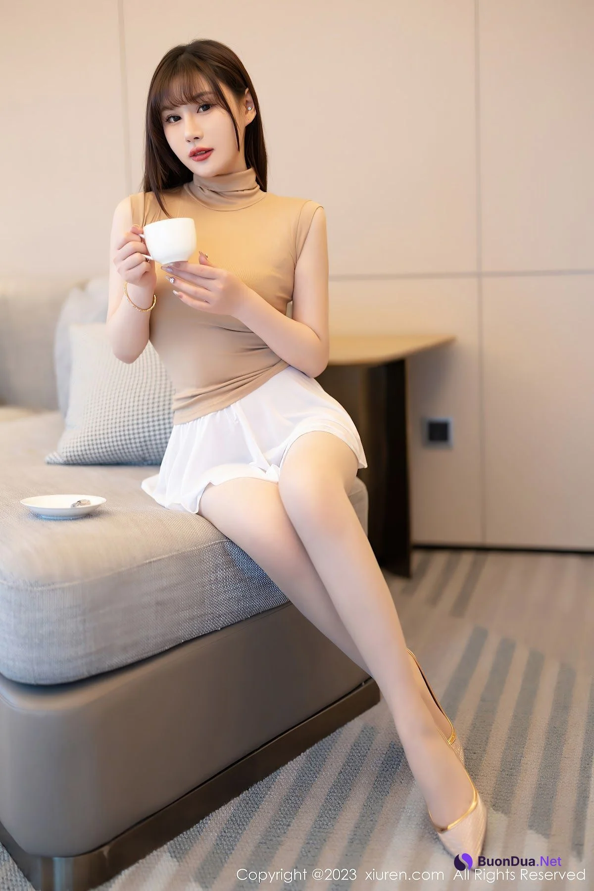 XIUREN No.7013 Zhang Xin Xin (张欣欣) - Photo 7