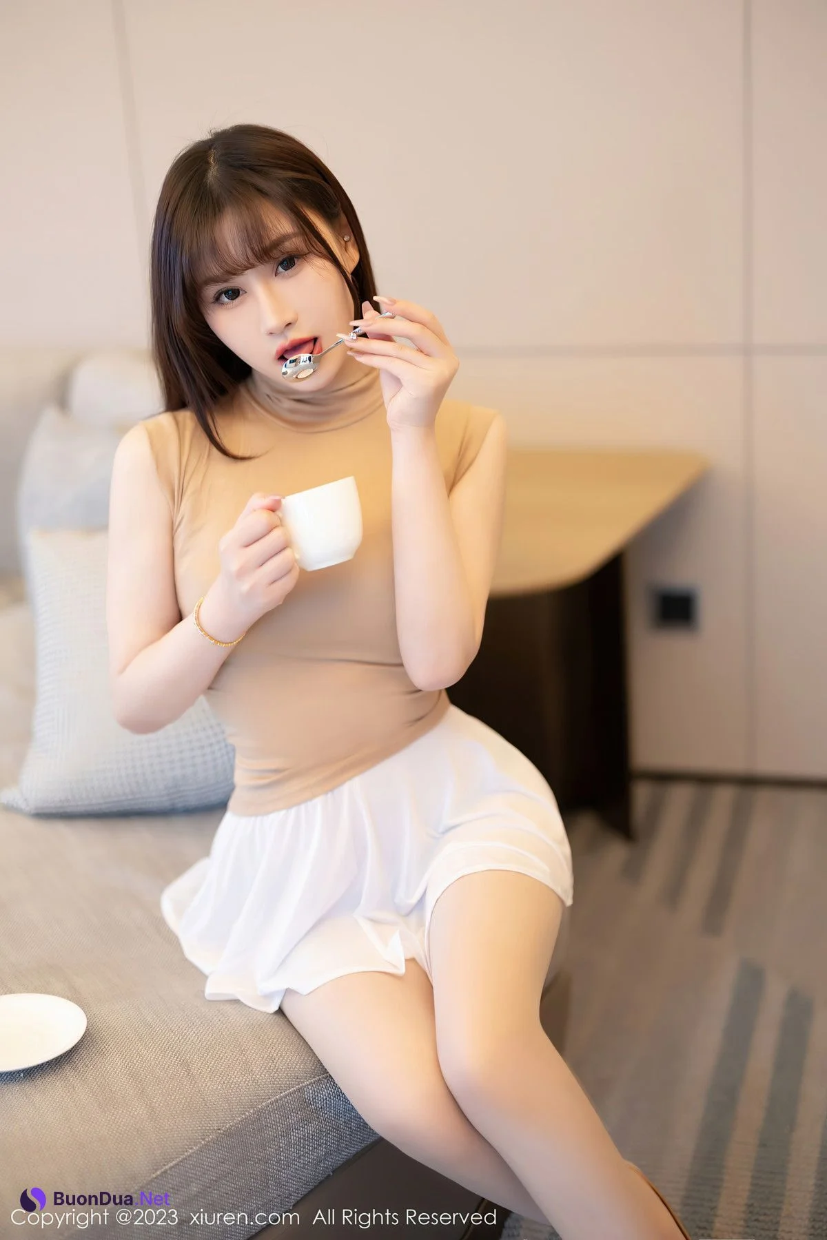 XiuRen秀人网 NO.7013 ZhangXinXin张欣欣 - Photo 4
