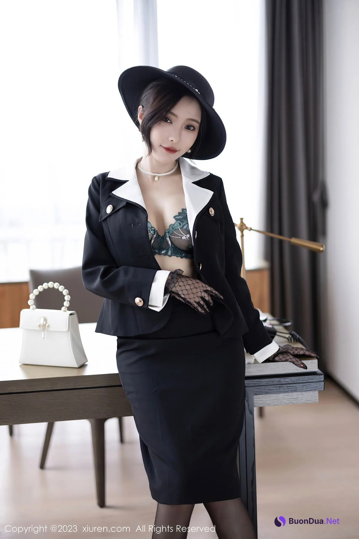 XiuRen秀人网 NO.7048 王馨瑶yanni - Photo 4