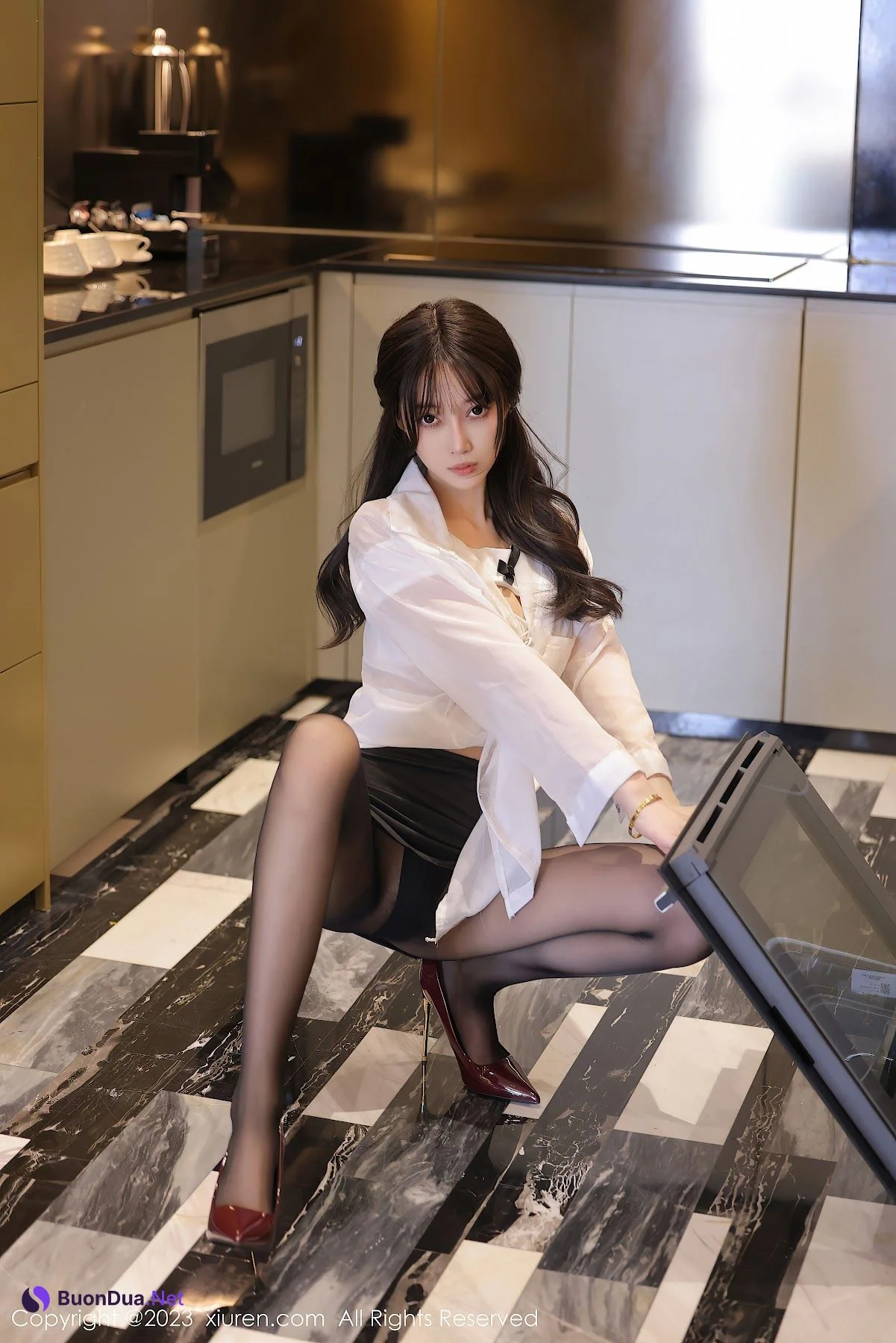 XIUREN No.7060 玥儿玥er - Photo 11