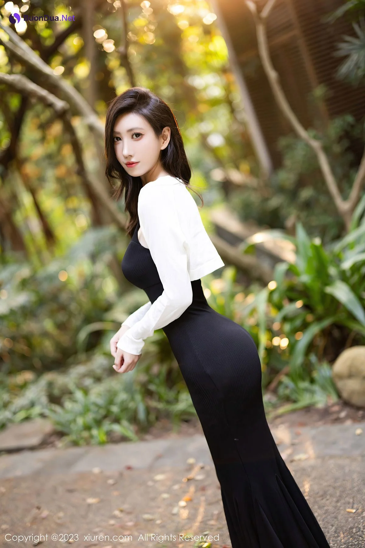 XiuRen秀人网 No.7830 章芃芃ZhangPengpeng - Photo 3
