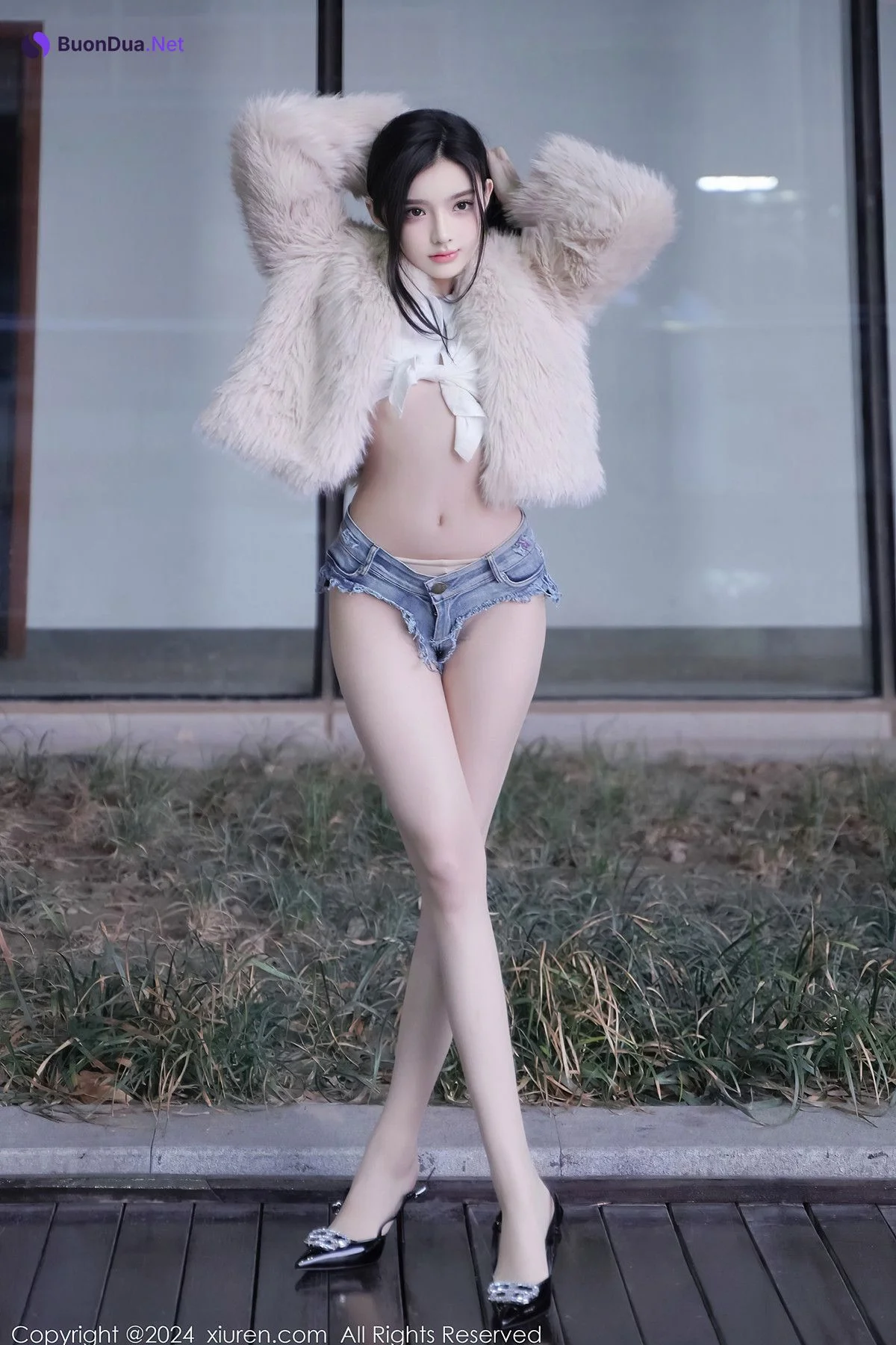 XiuRen秀人网 No.8261 龙雪儿LongXueer - Photo 3