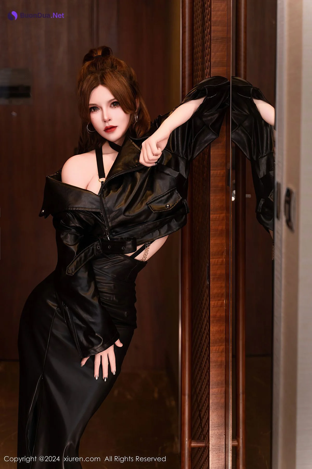 XiuRen秀人网 No.8305 伊丽莎有点白 - Photo 4