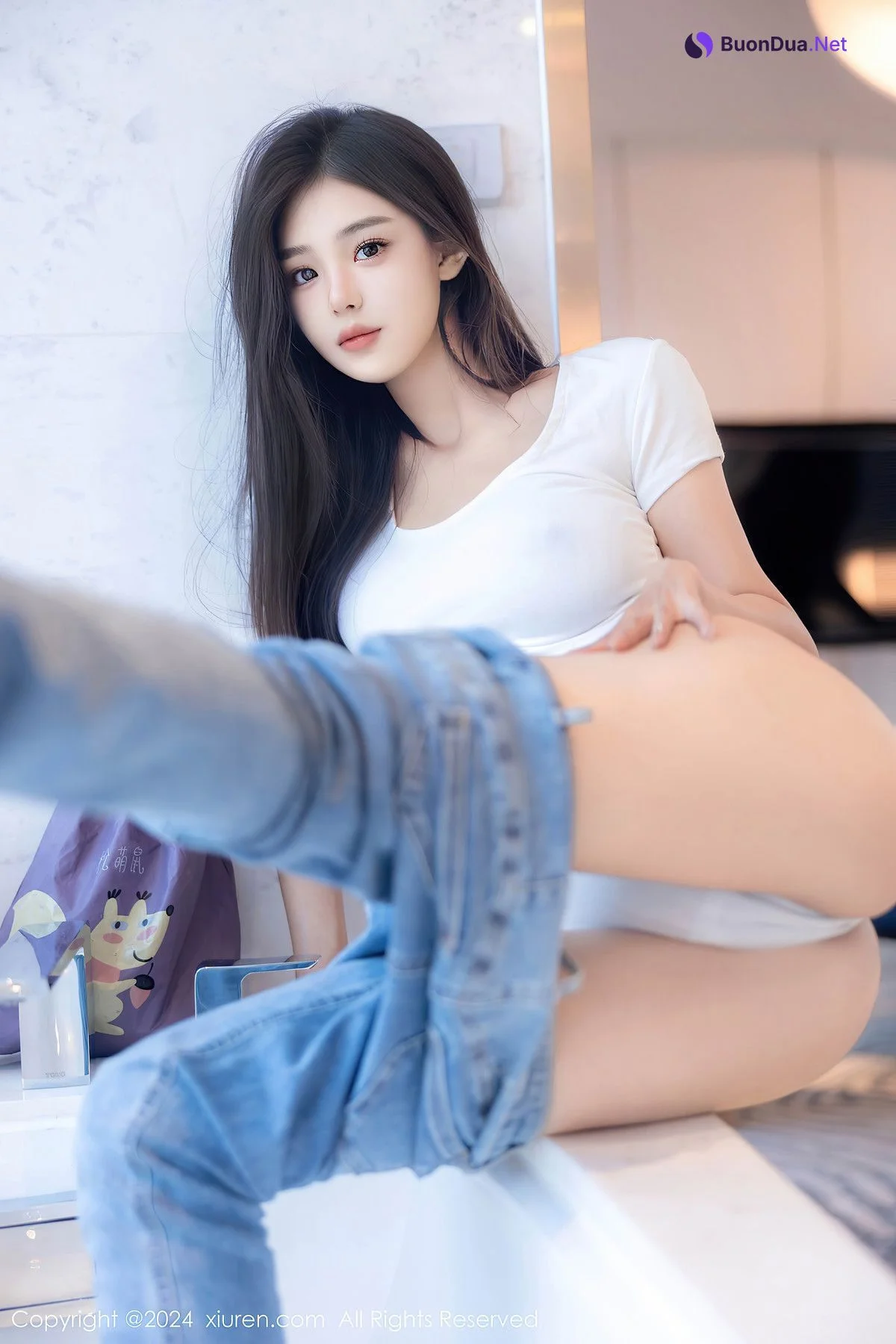XIUREN No.8467 周周不吃香菜 - Photo 19