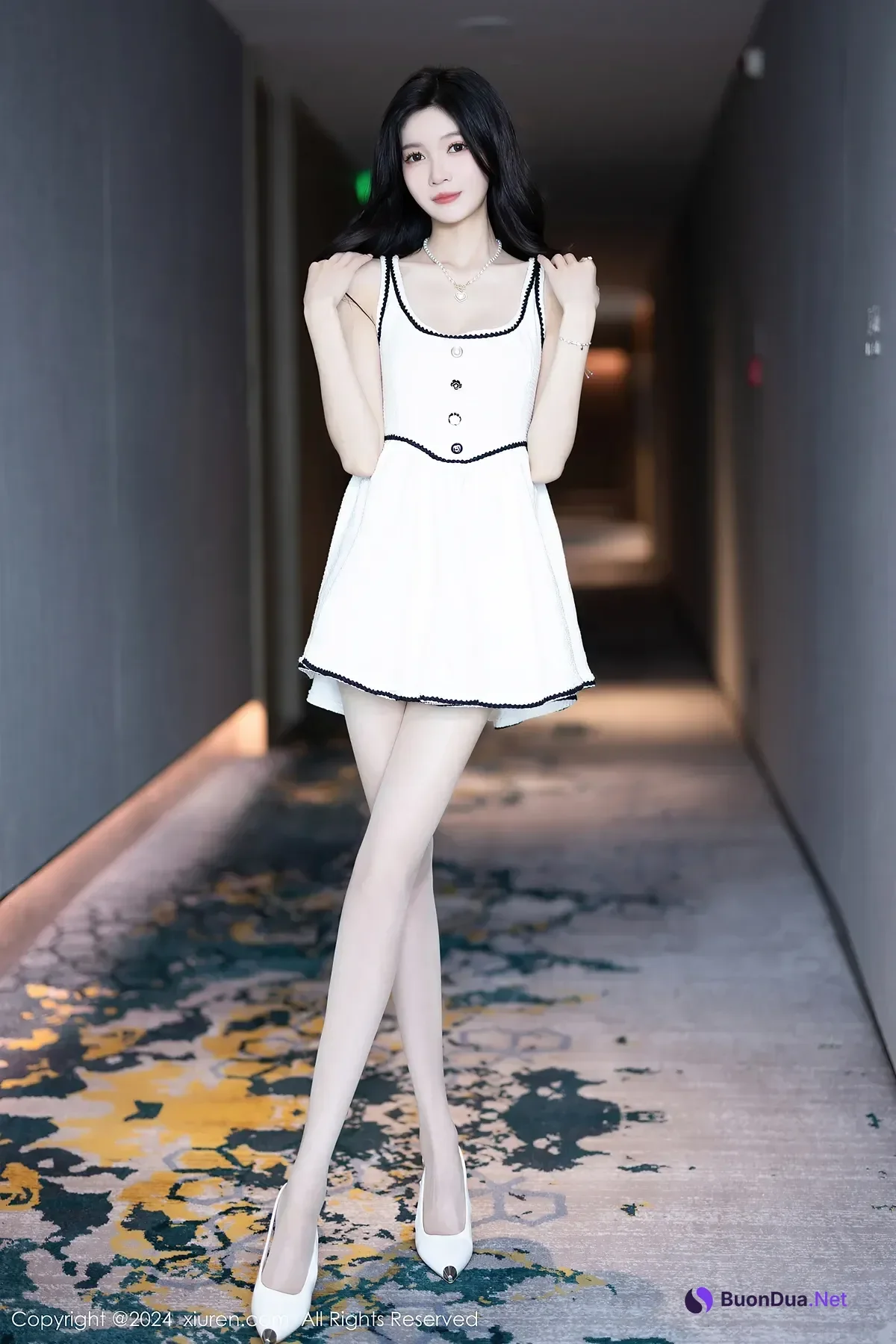 XiuRen秀人网 No.8861 Cheng程程程- - Photo 2