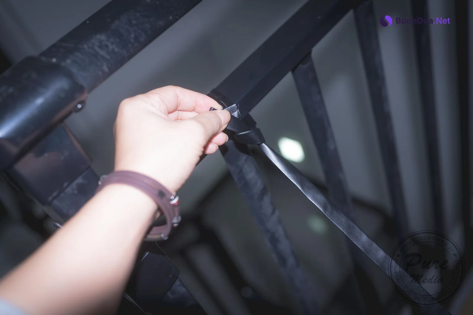 Yeha 예하, [PURE MEDIA] Vol.265 Hungry Bitch in The Stairwell Set.01 - 사진 12