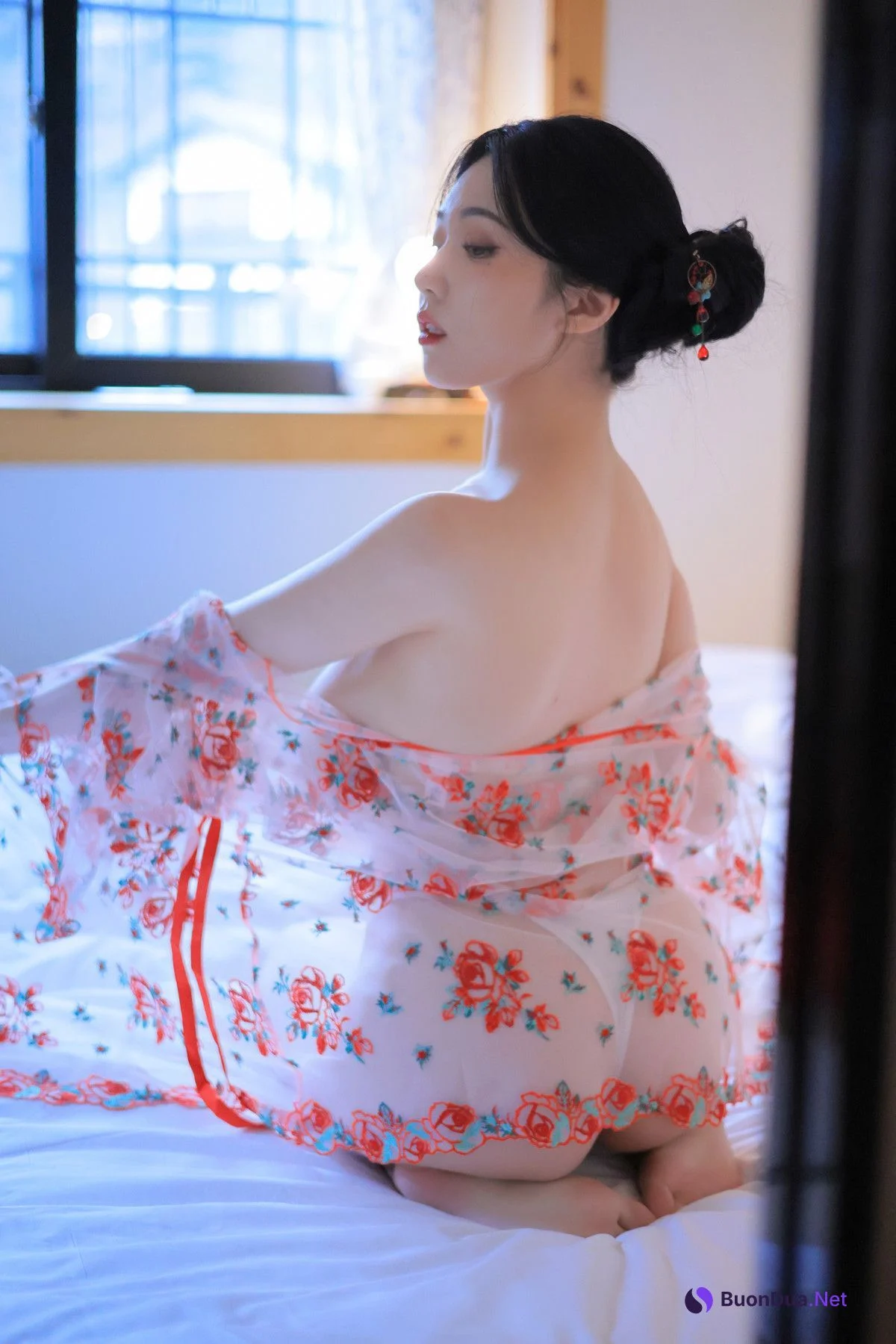 Yeon Woo 연우, Photobook ‘Heat’ Set.02 - Photo 14