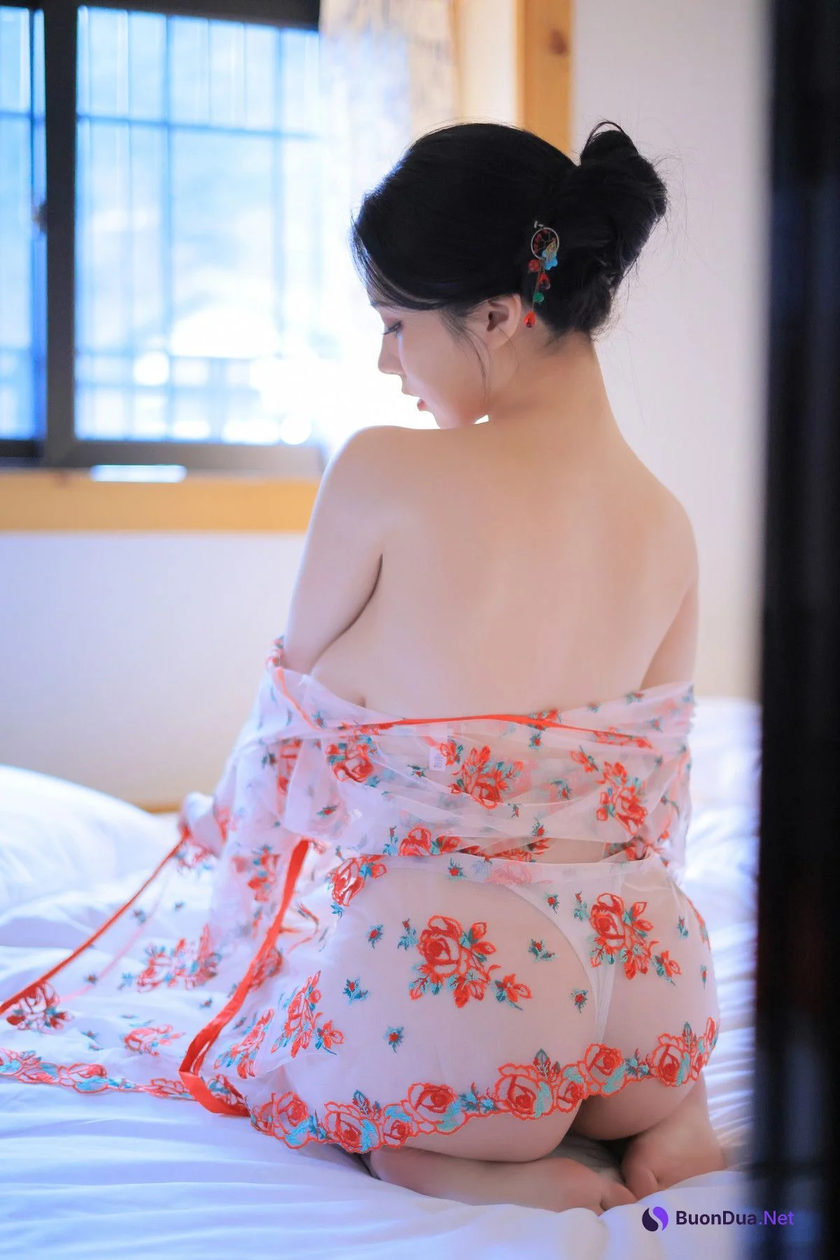 Yeon Woo 연우, Photobook ‘Heat’ Set.02 - Photo 15