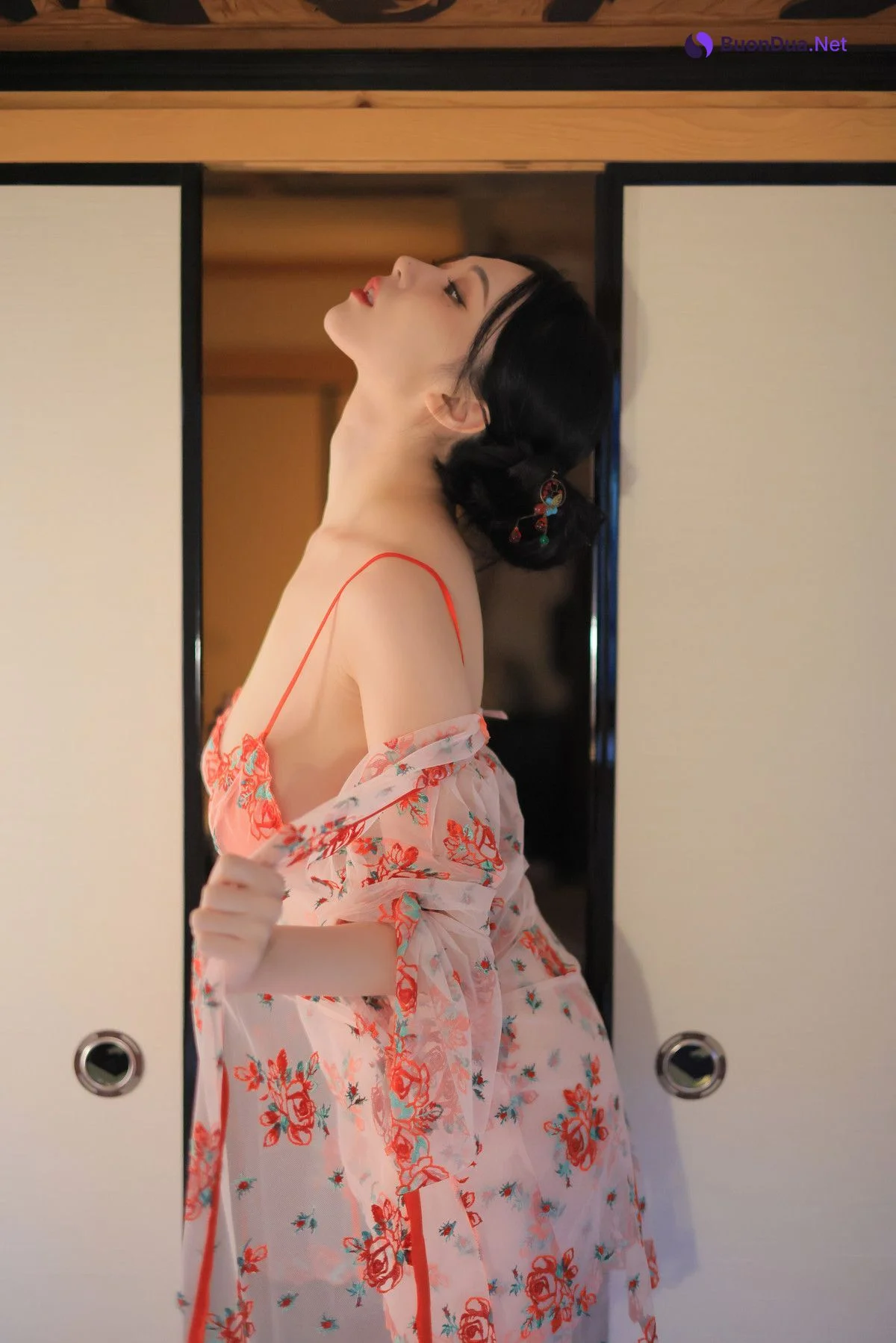 Yeon Woo 연우, Photobook ‘Heat’ Set.03 - Photo 2