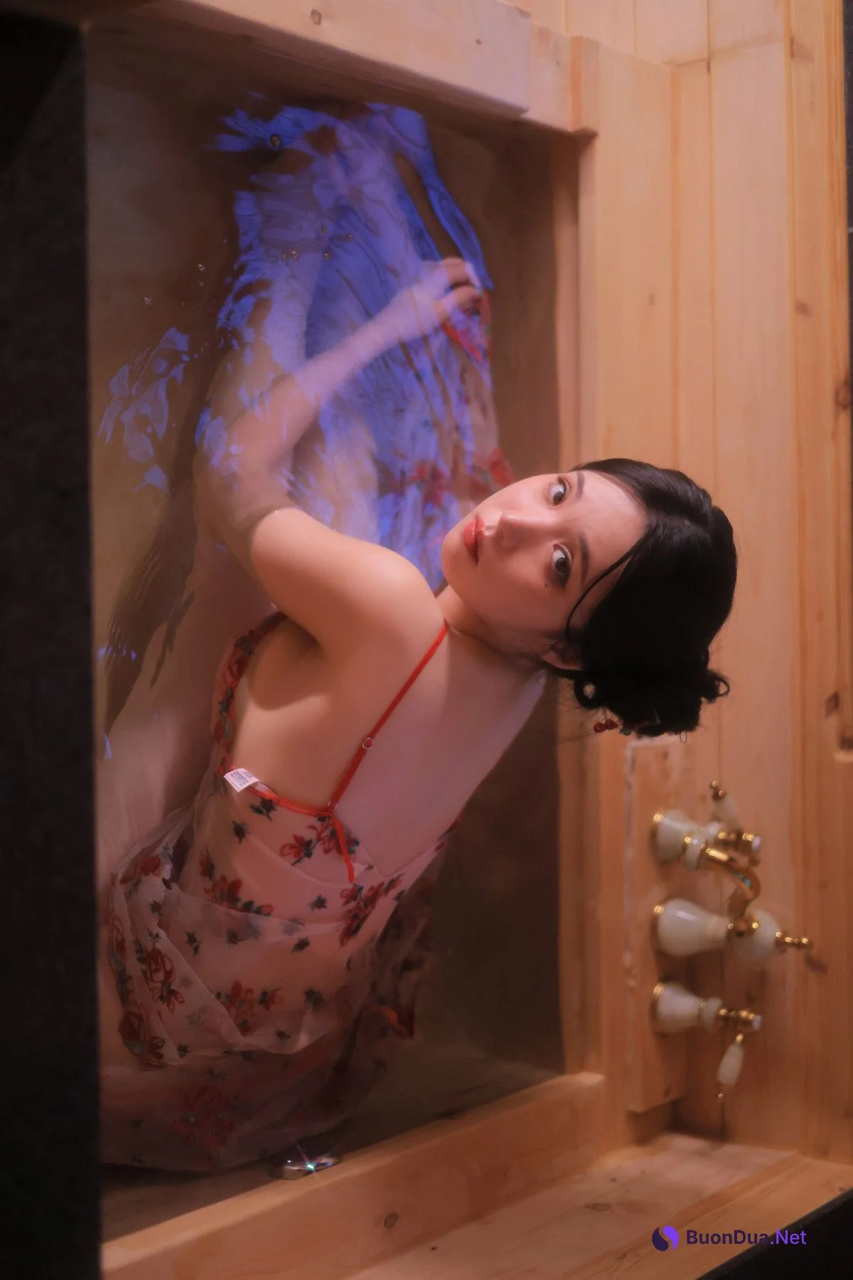 Yeon Woo 연우, Photobook ‘Heat’ Set.04 - Photo 8