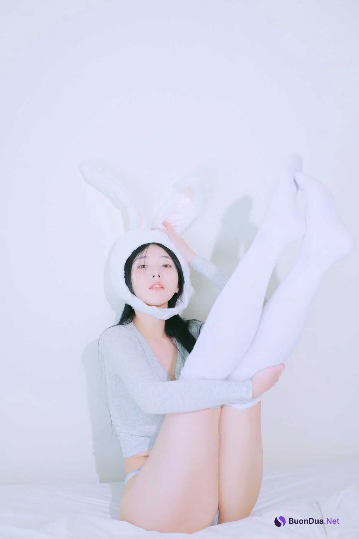 Yeon Woo (연우) – Terrace (+S.Ver) - 写真 9