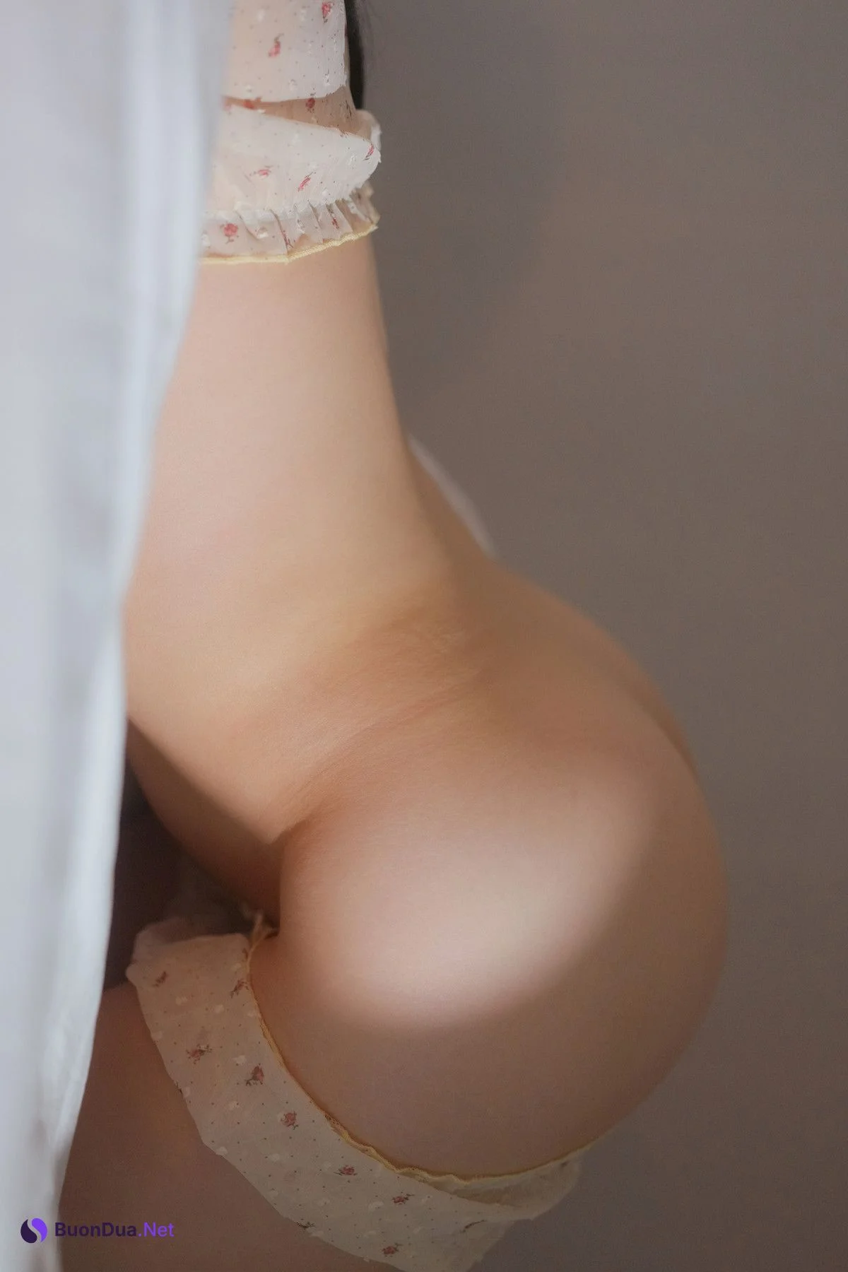 YeonJju 유연주, Yo-U Photobook ‘SOLO’ Set.02 - Photo 2