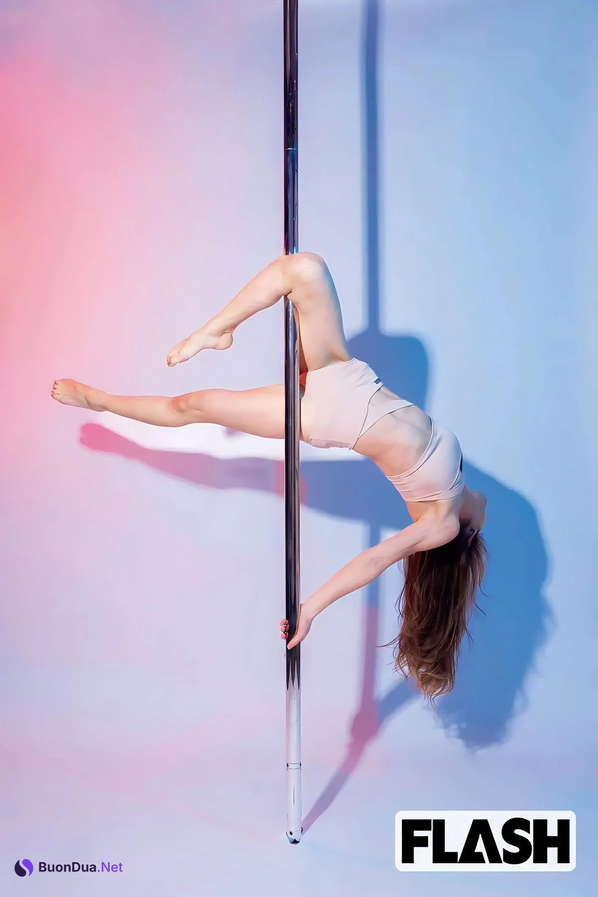 Yoko Kumada 熊田曜子, FLASH 2024.01.30 (フラッシュ 2024年1月30日号) - รูปภาพ 7