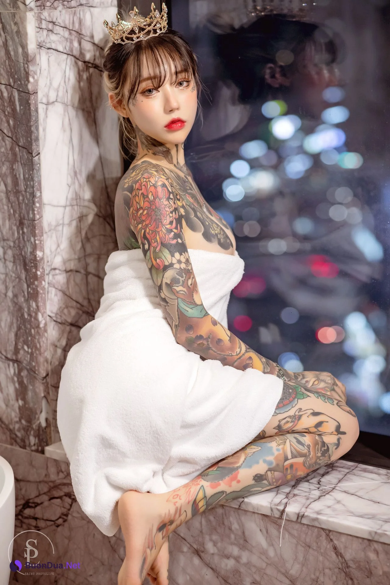 YoKo 요코, [SAINT Photolife] Bubbles - Photo 2