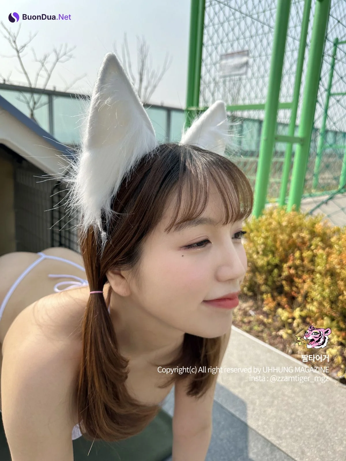 Yoonvely 윤블리, UHHUNG Magazine Vol.04 “Milltary” Set.01 - Photo 19
