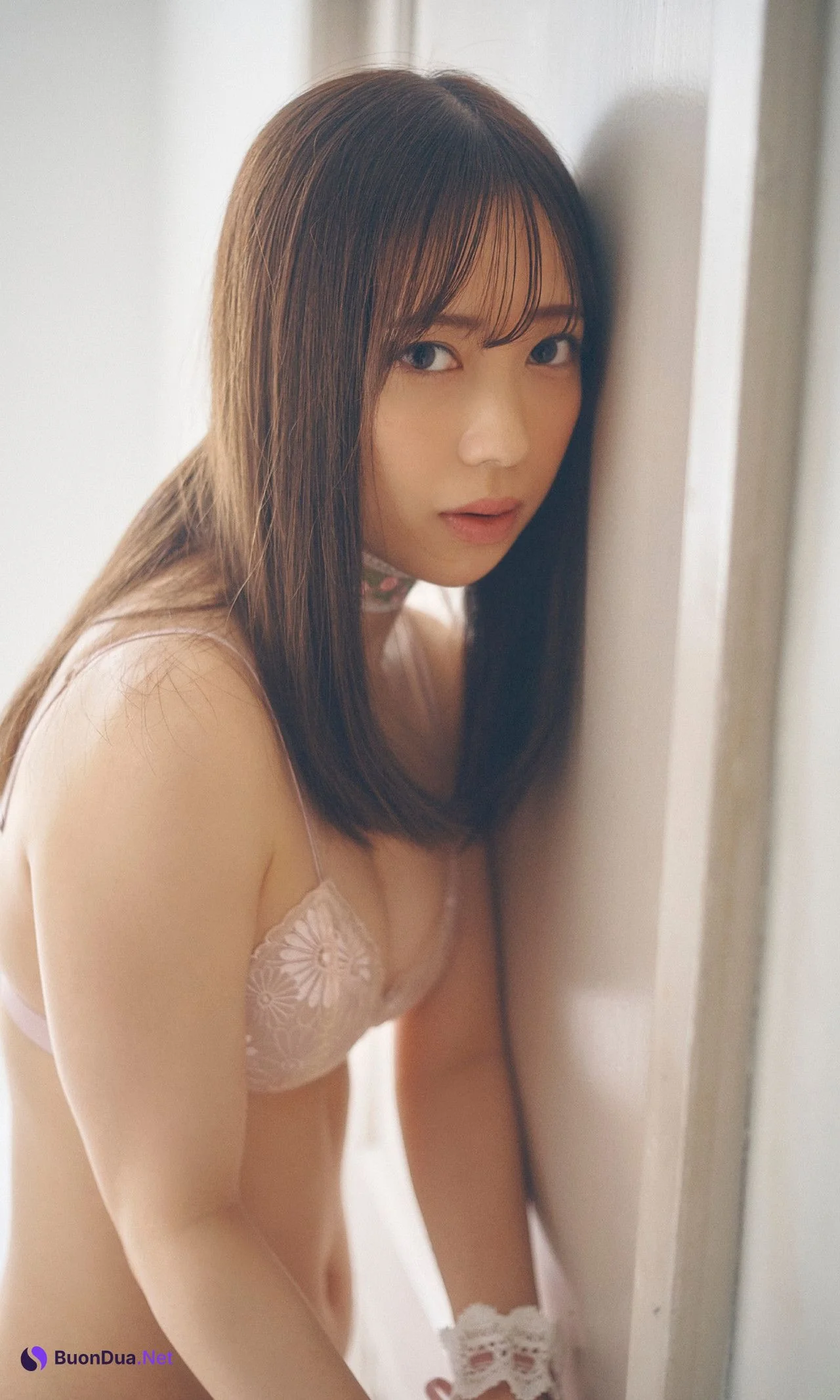 Yotsuha Kominato 小湊よつ葉, 週プレ Photo Book 「まっさらな再会。」 Set.02 - Photo 3