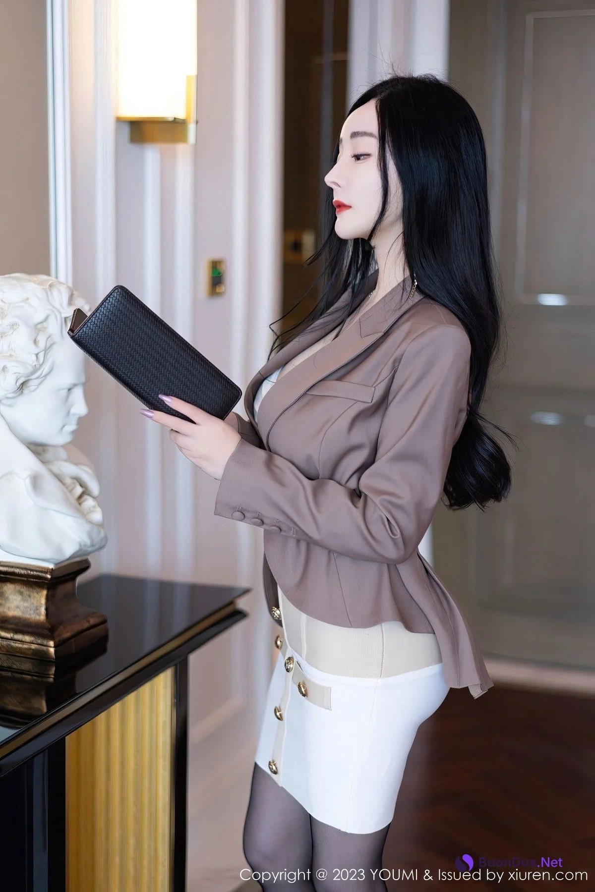 [Youmi尤蜜荟] Vol.950 YunEr允爾 - 写真 5