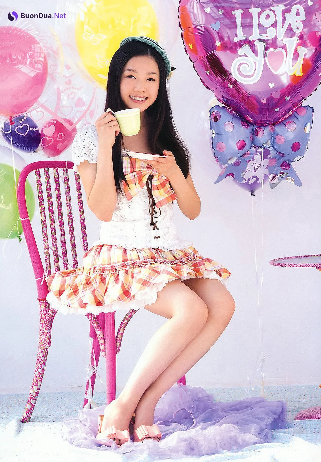 松井珠理奈・松井玲奈・高柳明音, Young Animal 2011 No.11 (ヤングアニマル 2011年11号) - Photo 15