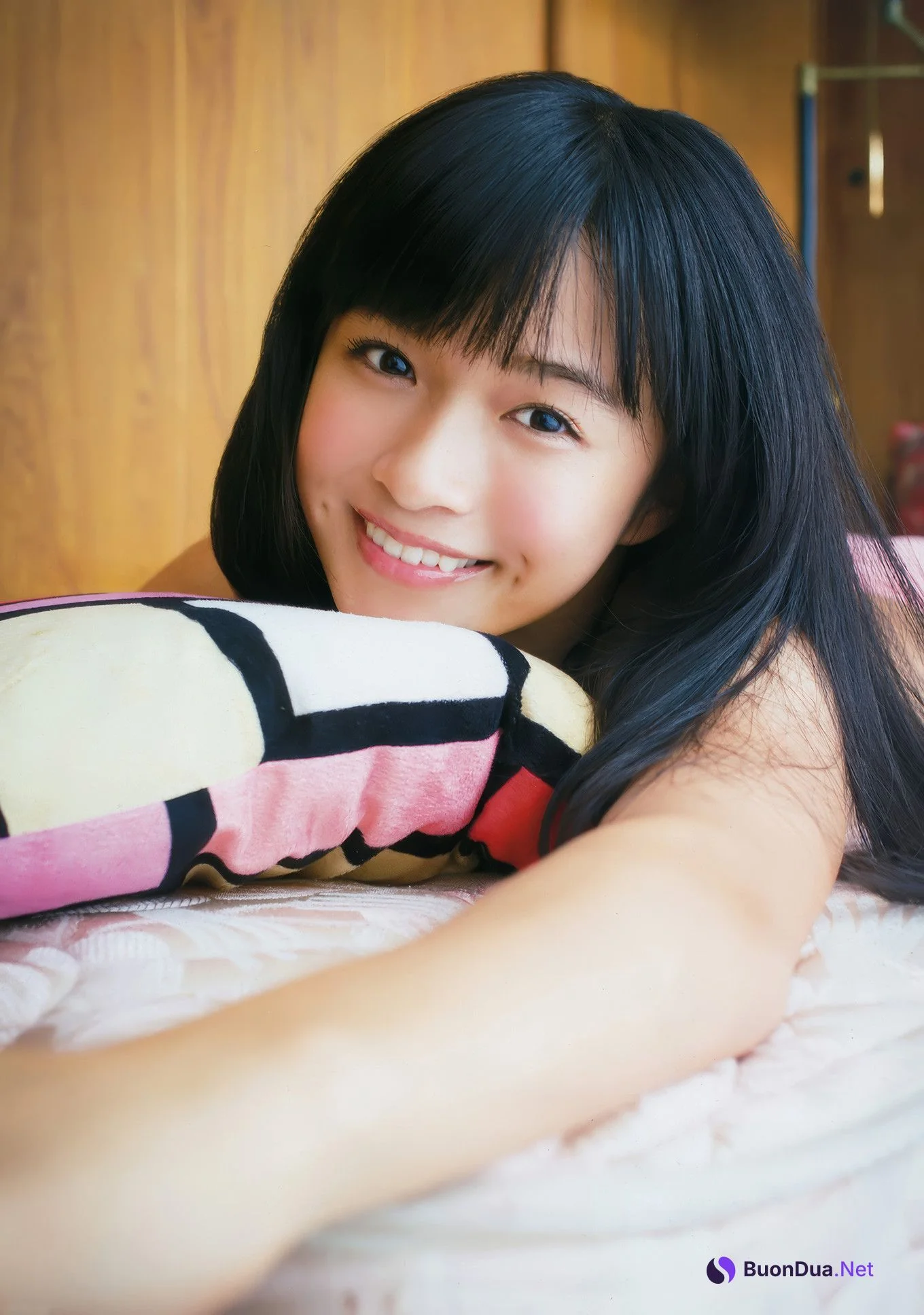 篠崎愛・百川晴香, Young Animal 2017 No.21 (ヤングアニマル 2017年21号) - Photo 16