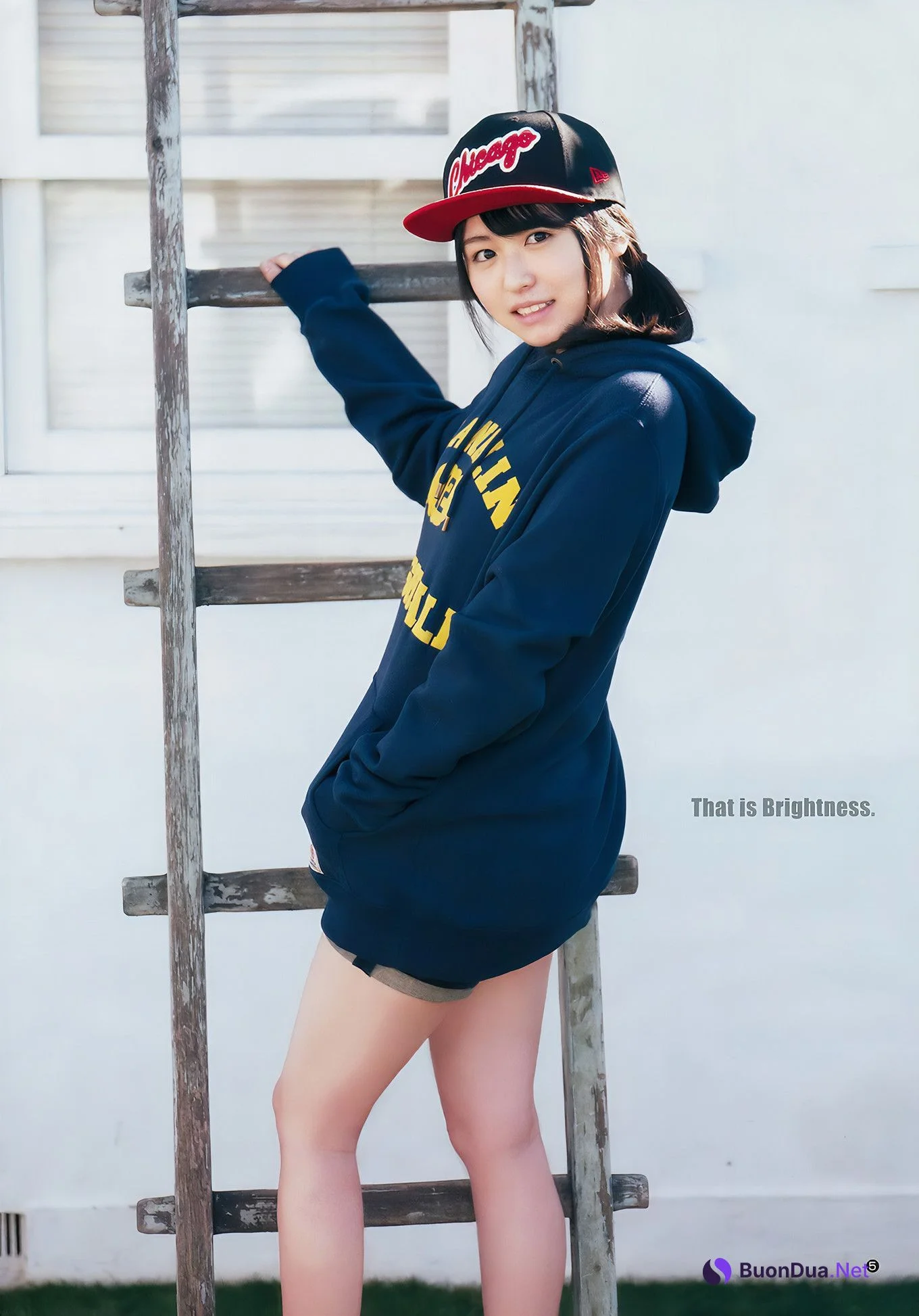 平手友梨奈・長濱ねる, Young Jump 2017 No.14 (ヤングジャンプ 2017年14号) - Photo 15