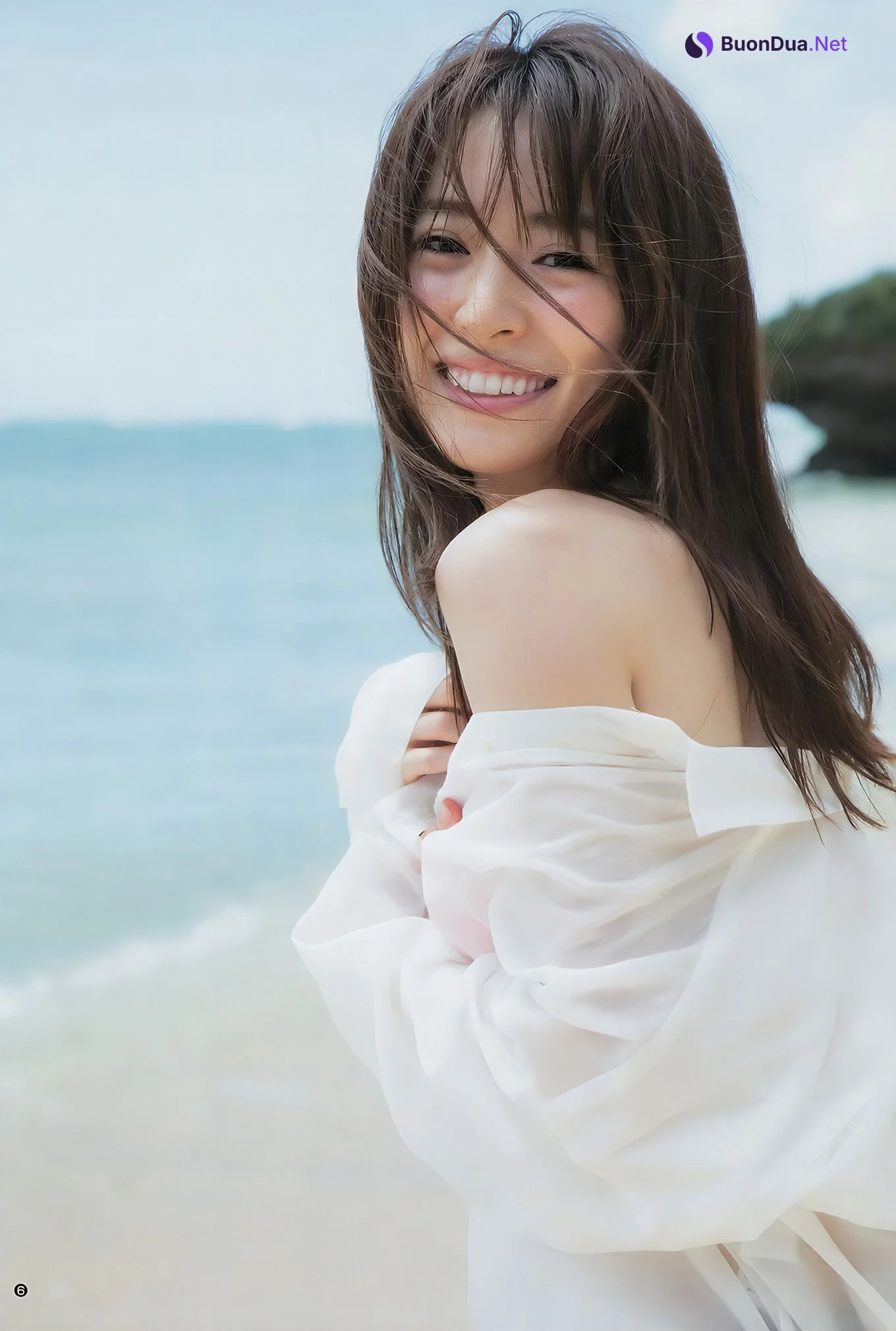 泉里香・ジャスミンゆま・鈴木えりか, Young Jump 2017 No.40 (ヤングジャンプ 2017年40号) - Photo 5