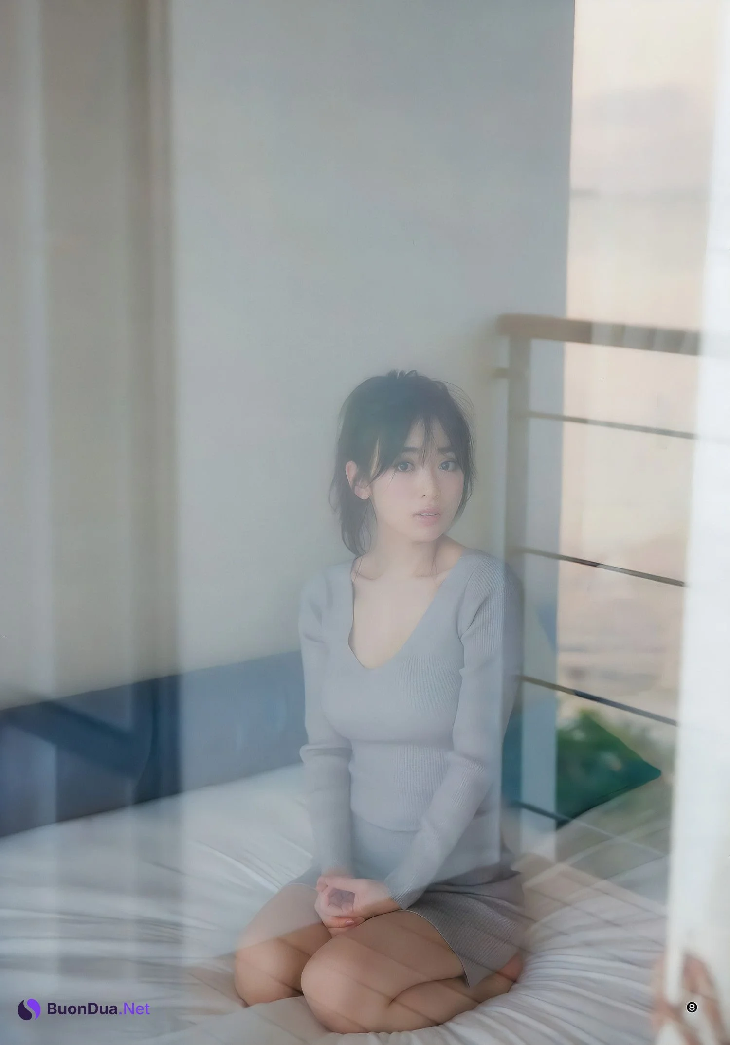 あいみ 泉里香 斉藤朱夏, Young Jump 2018 No.03-04 (ヤングジャンプ 2018年3-4号) - 사진 14