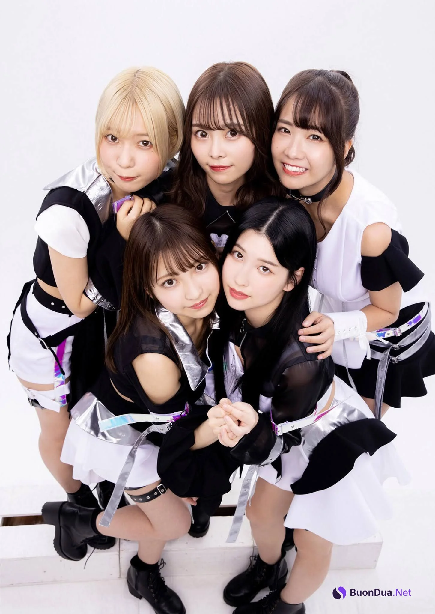 奥ゆい, 青木りさ, 十味, 森嶋あんり, 天羽希純, Young Jump 2021 No.01 (ヤングジャンプ 2021年1号) - รูปภาพ 18