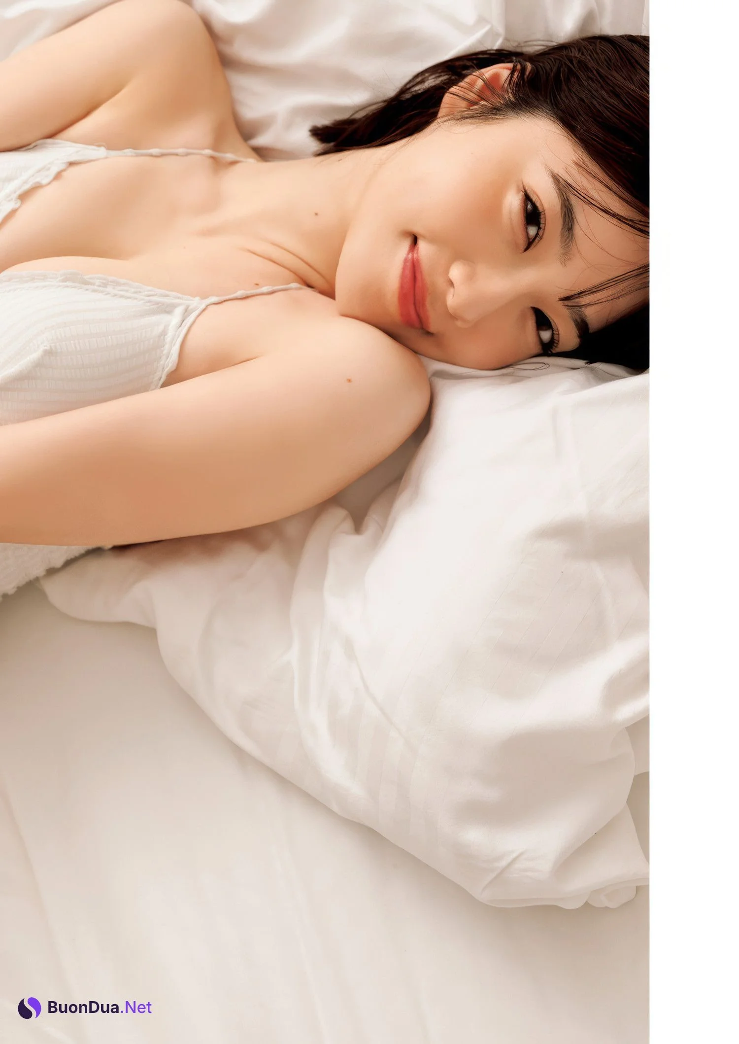 南あみ・礒部花凜, Young Jump 2025 No.15 (ヤングジャンプ 2025年15号) - Photo 7