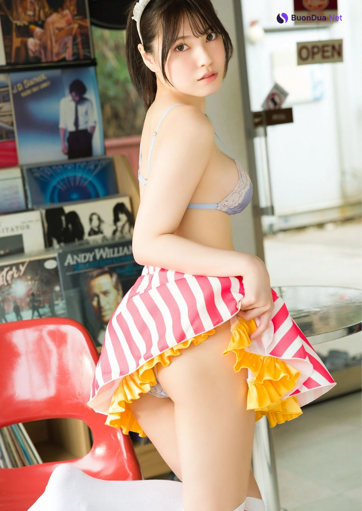 こばしり。・主人公, Young Jump 2025 No.21-22 (ヤングジャンプ 2025年21-22号) - Photo 19