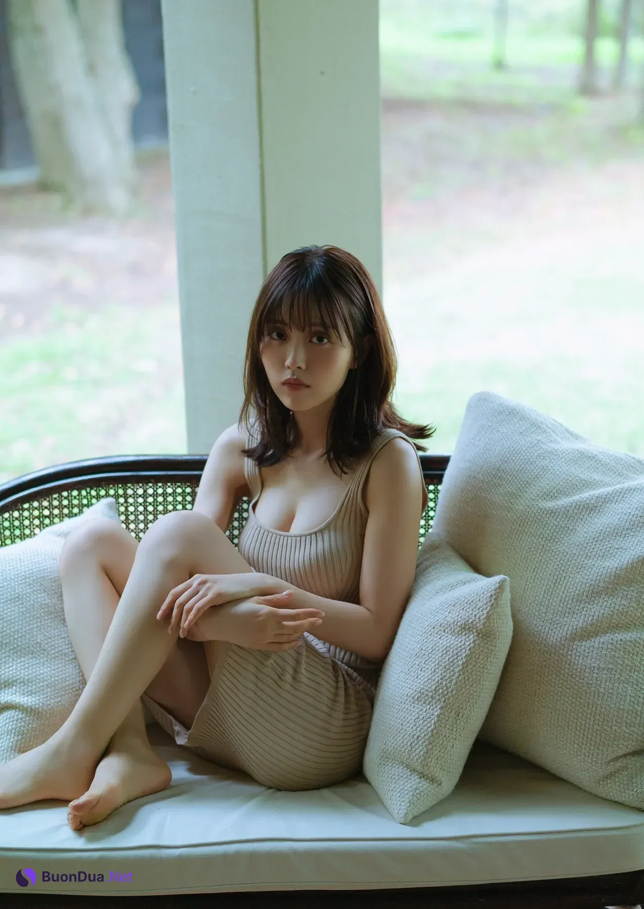 高島江梨奈・新田さちか, Young Jump 2025 No.52 (ヤングジャンプ 2025年52号) - Photo 18