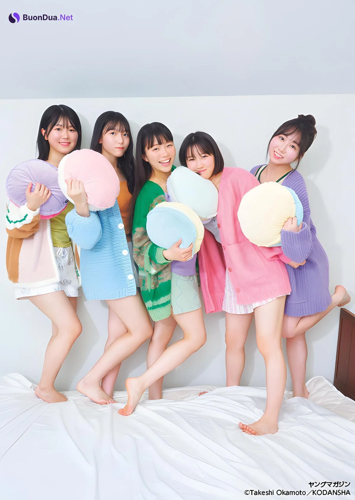 甲斐心愛 内海里音 工藤理子 鈴木彩夏 諸葛望愛, Young Magazine 2024 No.07 (ヤングマガジン 2024年7号) - Photo 8